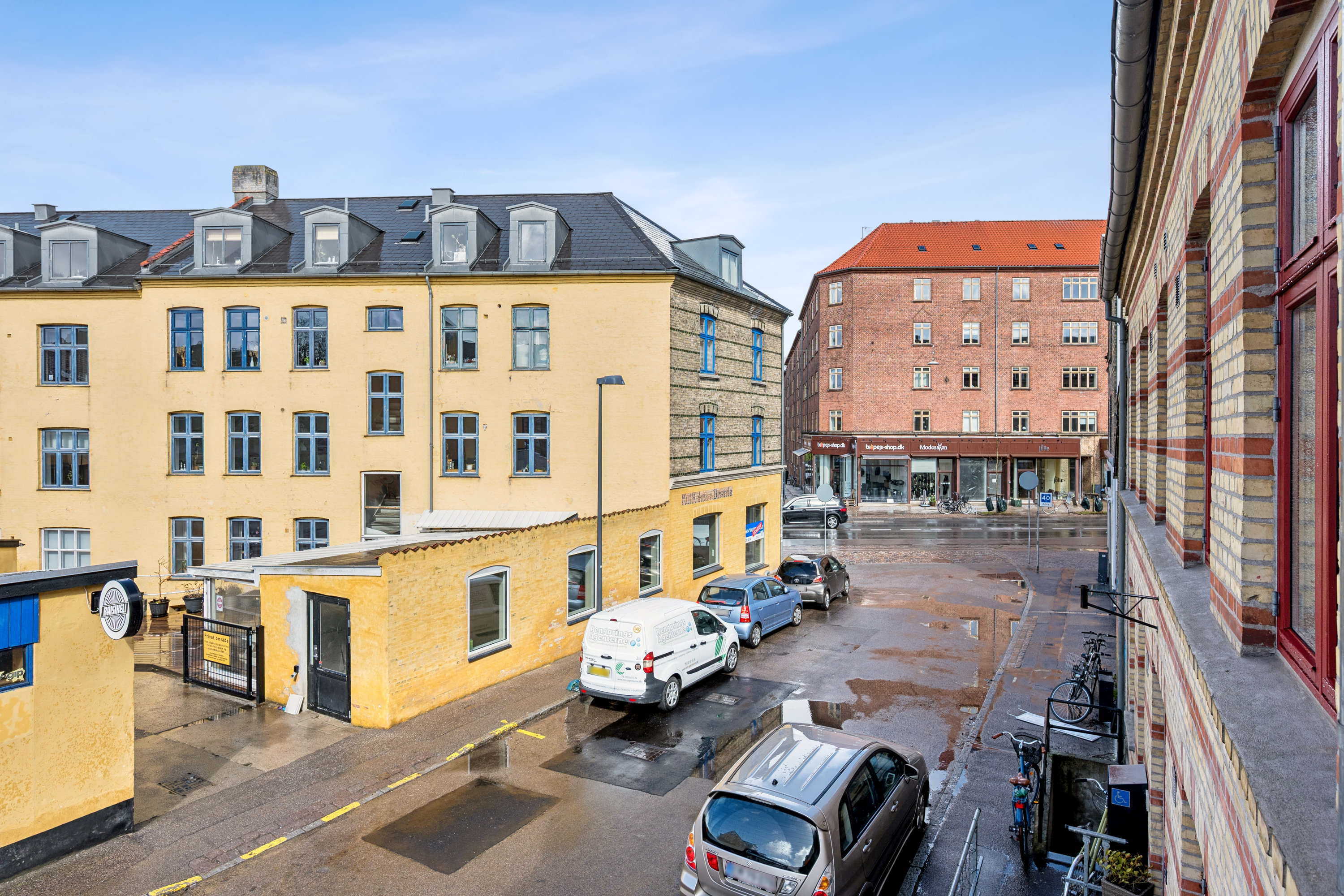 Fremhævet andet billede i fuldskærmstilstand. Billede af Valhøjvej 3, 1. tv., 2500 Valby