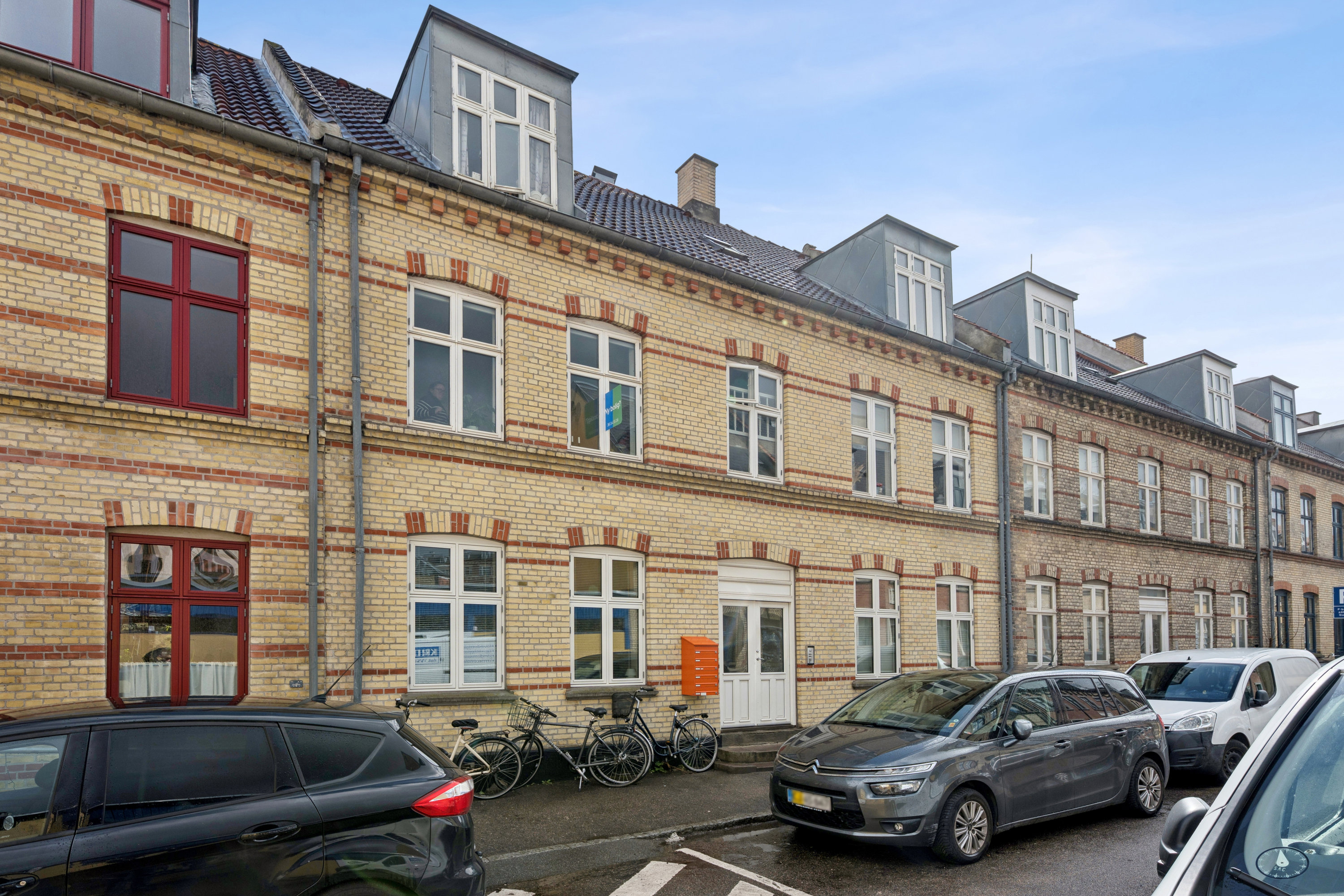 Fremhævet andet billede i fuldskærmstilstand. Billede af Valhøjvej 3, 1. tv., 2500 Valby