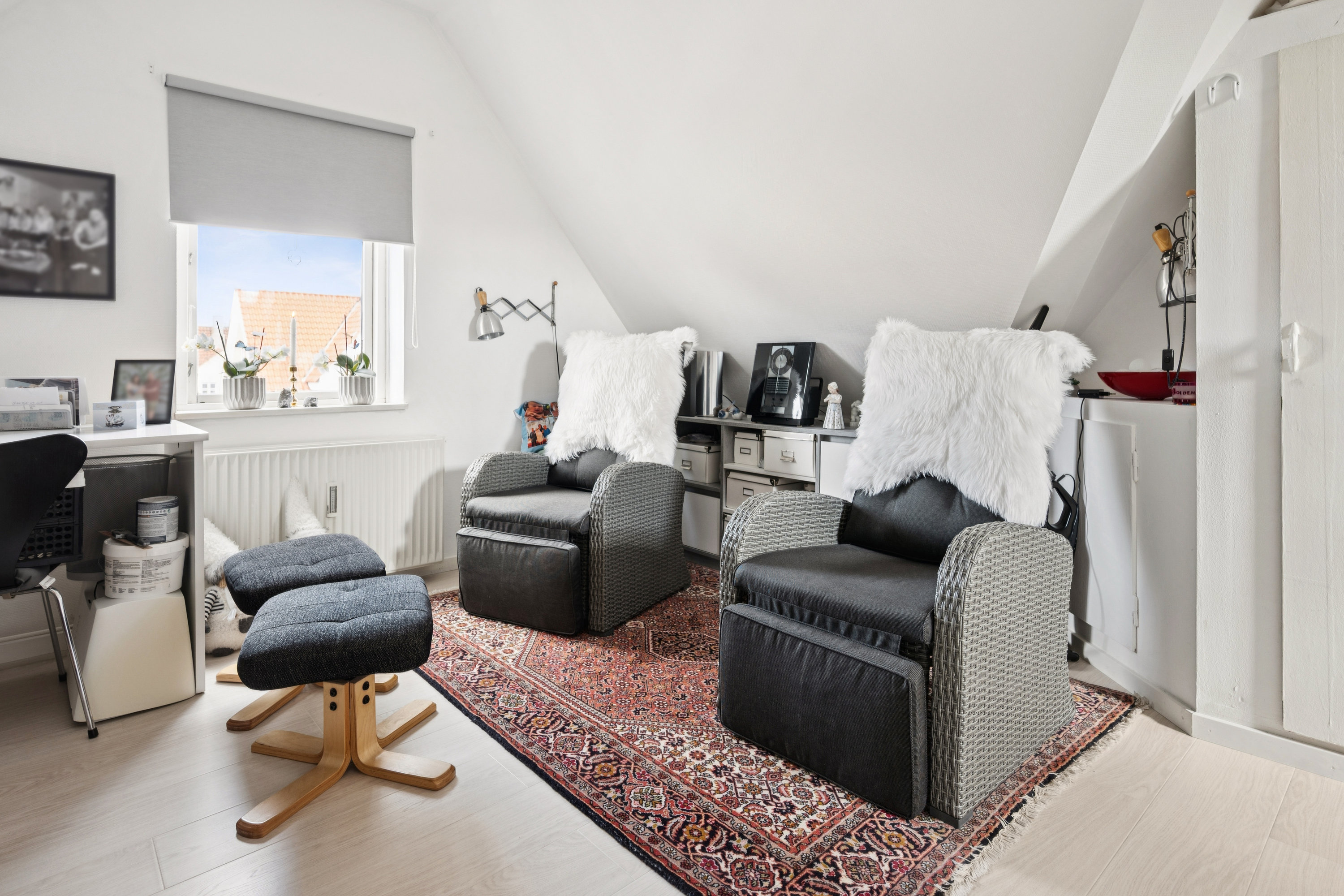 Fremhævet stue billede i fuldskærmstilstand. Billede af Steenbergsvej 7, 1., 2500 Valby