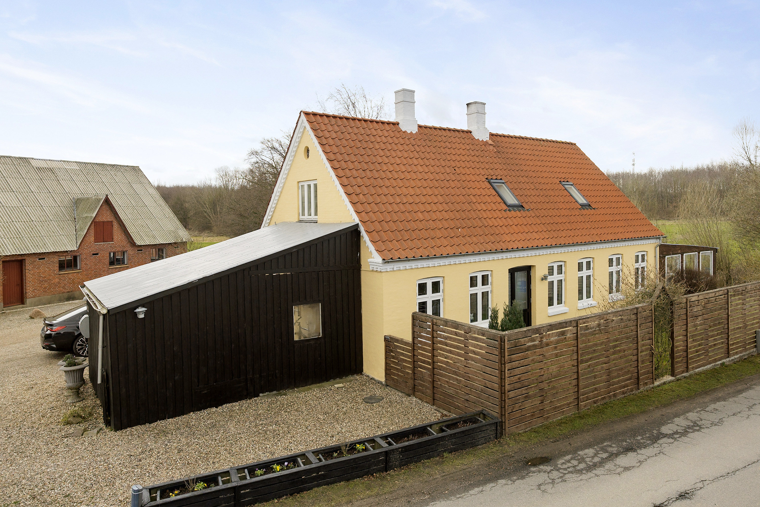 Fremhævet  billede i fuldskærmstilstand. Billede af Østrupvej 55, Glud, 7130 Juelsminde