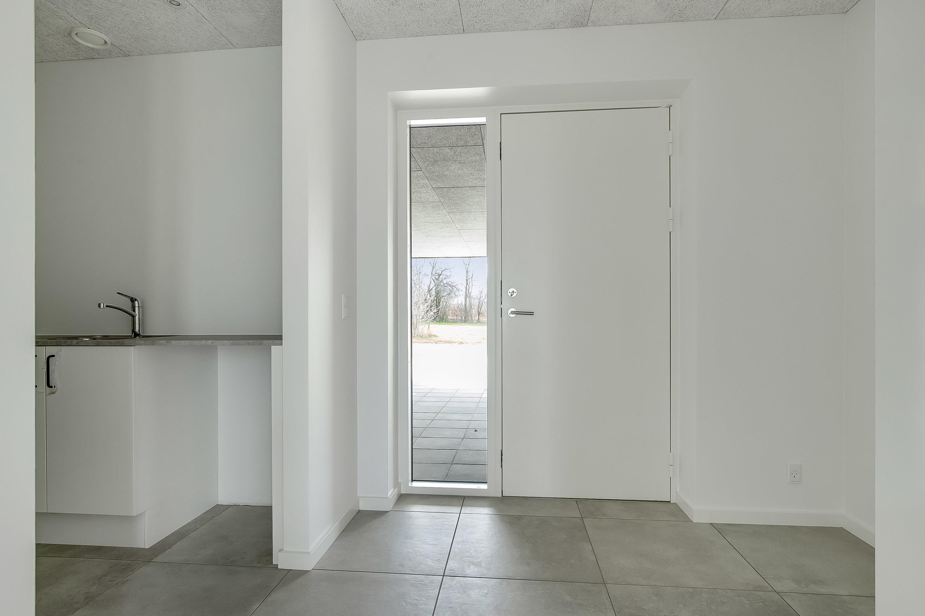 Fremhævet entré billede i fuldskærmstilstand. Billede af Sydbanen 5, 6093 Sjølund