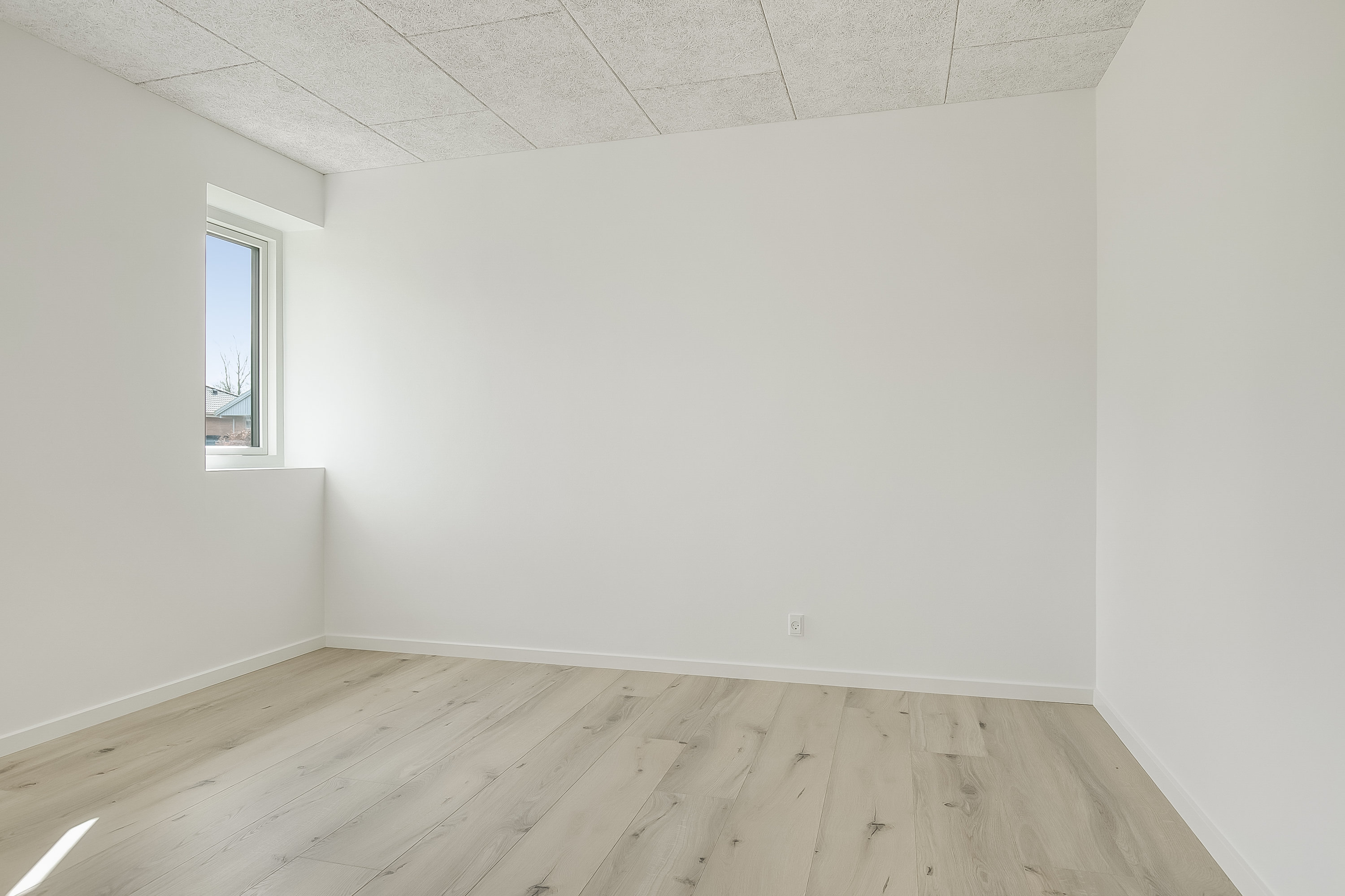 Fremhævet soveværelse billede i fuldskærmstilstand. Billede af Sydbanen 5, 6093 Sjølund