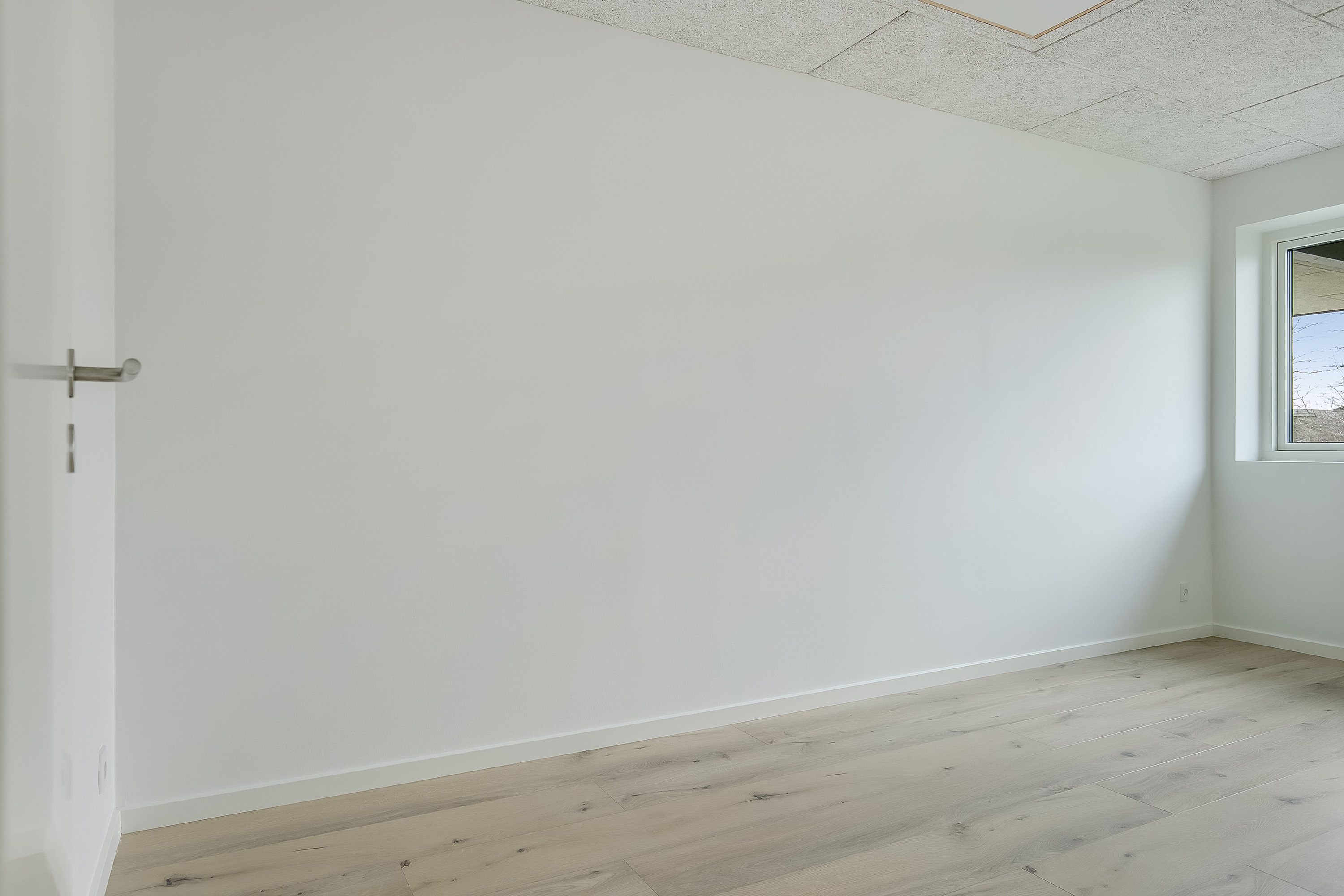 Fremhævet værelse billede i fuldskærmstilstand. Billede af Sydbanen 5, 6093 Sjølund