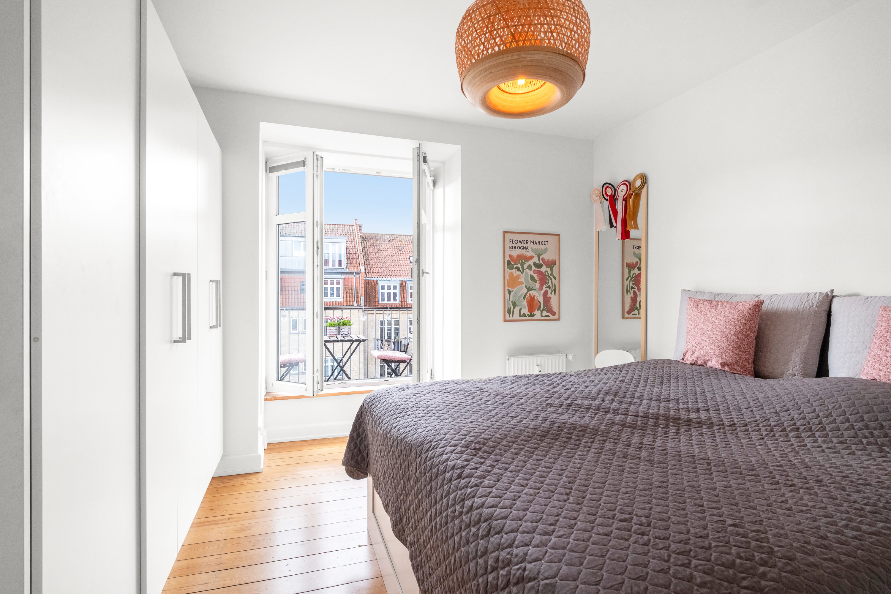 Fremhævet soveværelse billede i fuldskærmstilstand. Billede af Jerichausgade 15, 4. th., 8000 Aarhus C