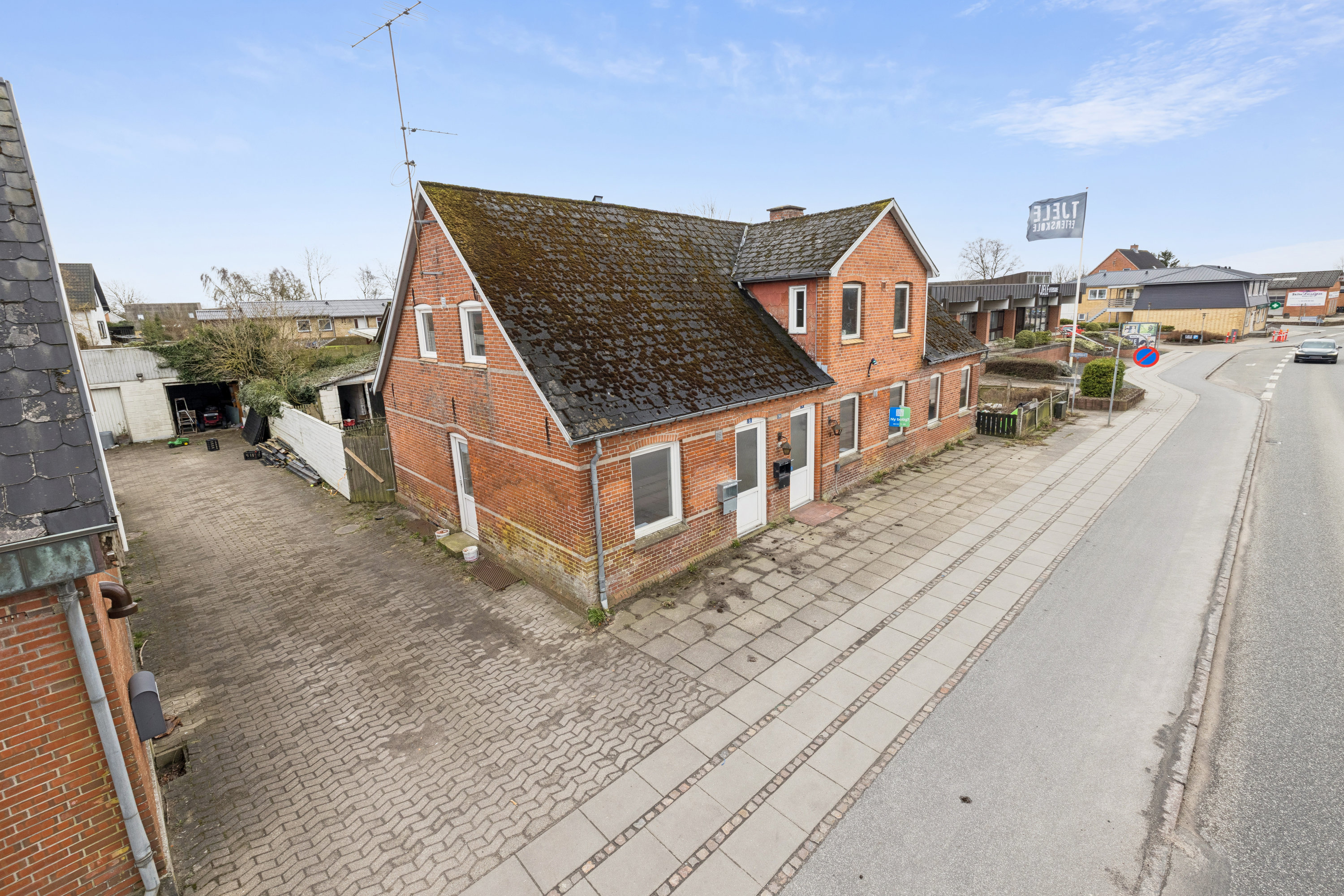 Fremhævet andet billede i fuldskærmstilstand. Billede af Randersvej 14A+B, Hammershøj, 8830 Tjele