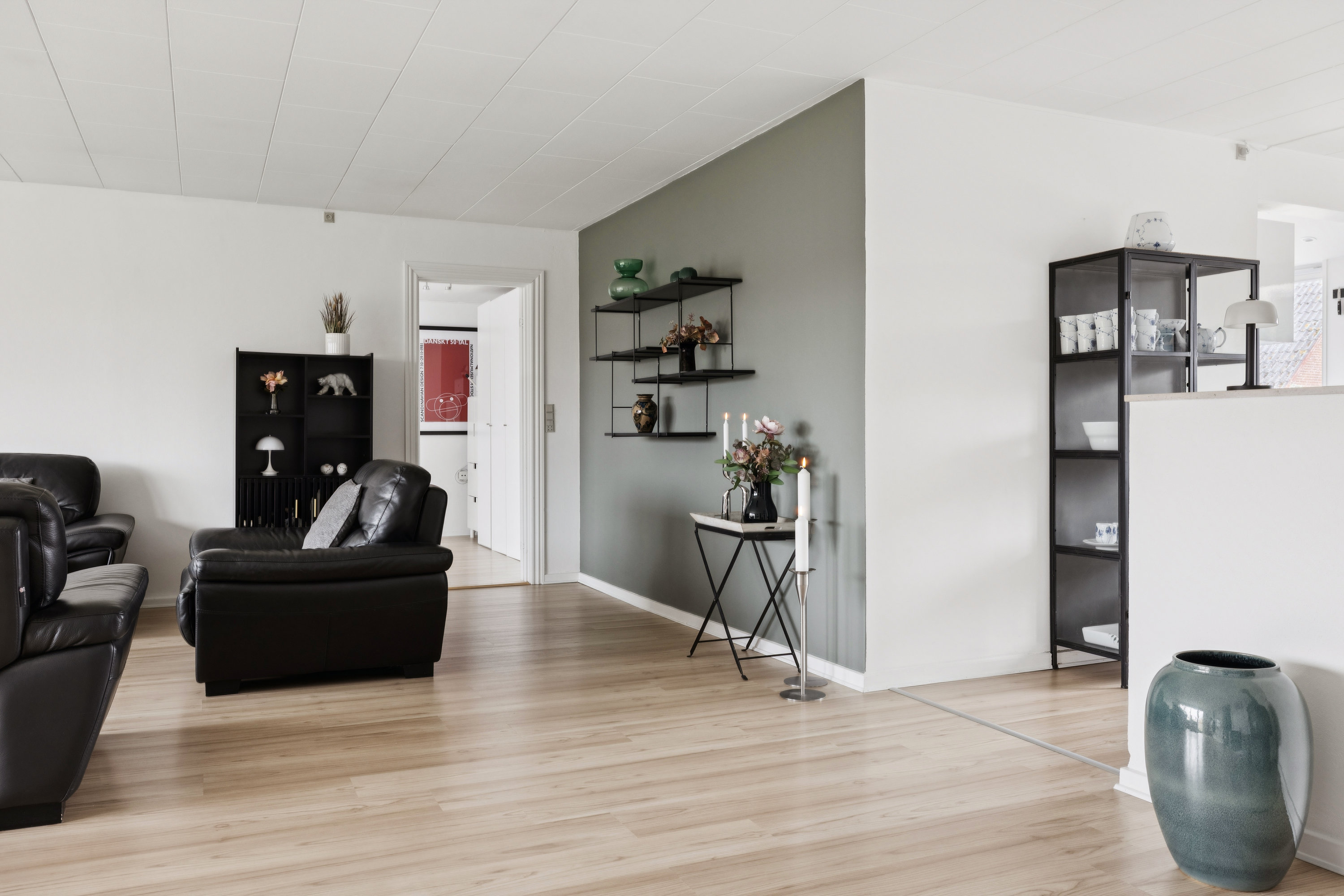 Fremhævet stue billede i fuldskærmstilstand. Billede af Baronvej 4, 5610 Assens