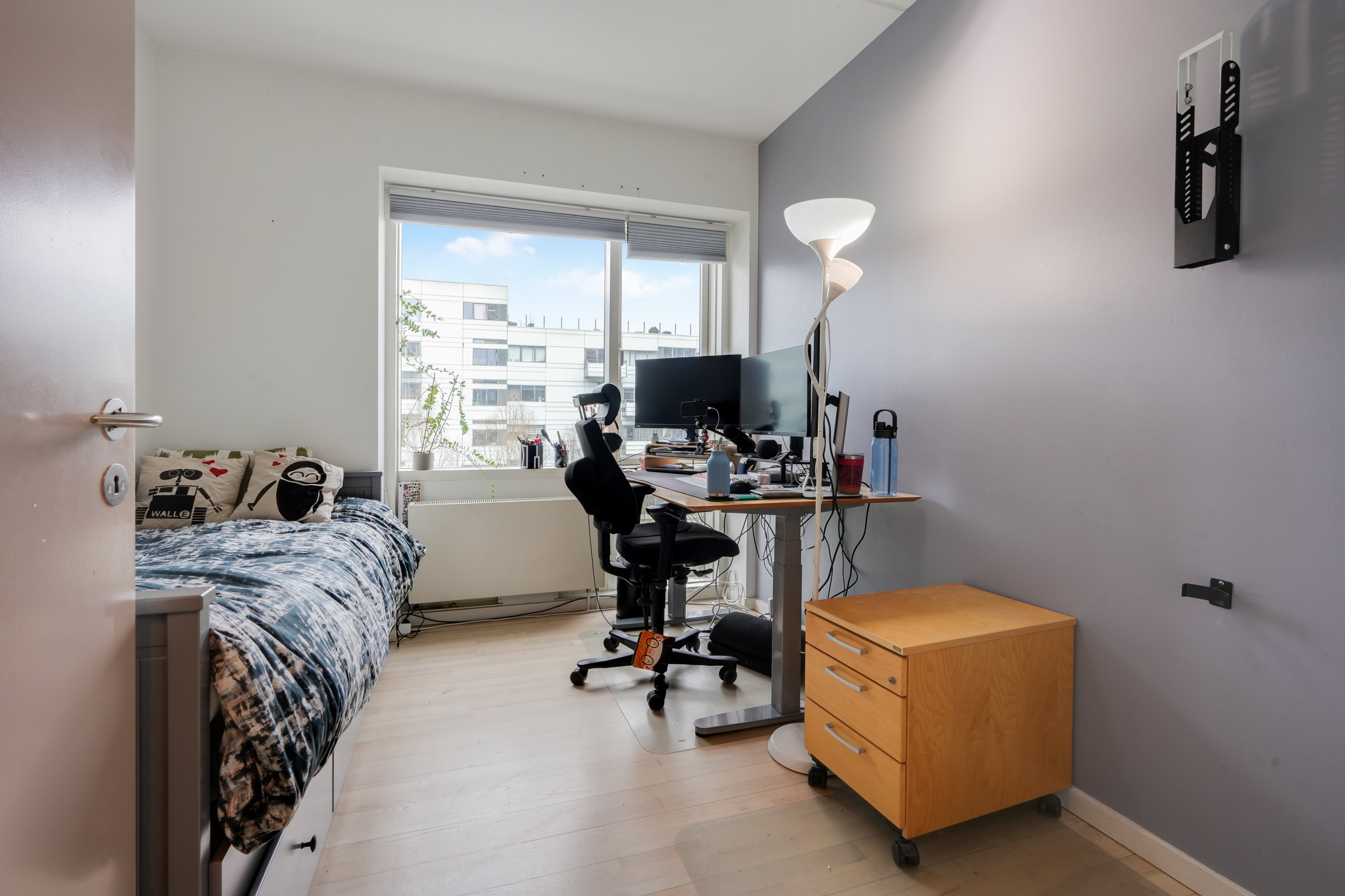 Fremhævet værelse billede i fuldskærmstilstand. Billede af C.F. Møllers Allé 62, 4. tv., 2300 København S