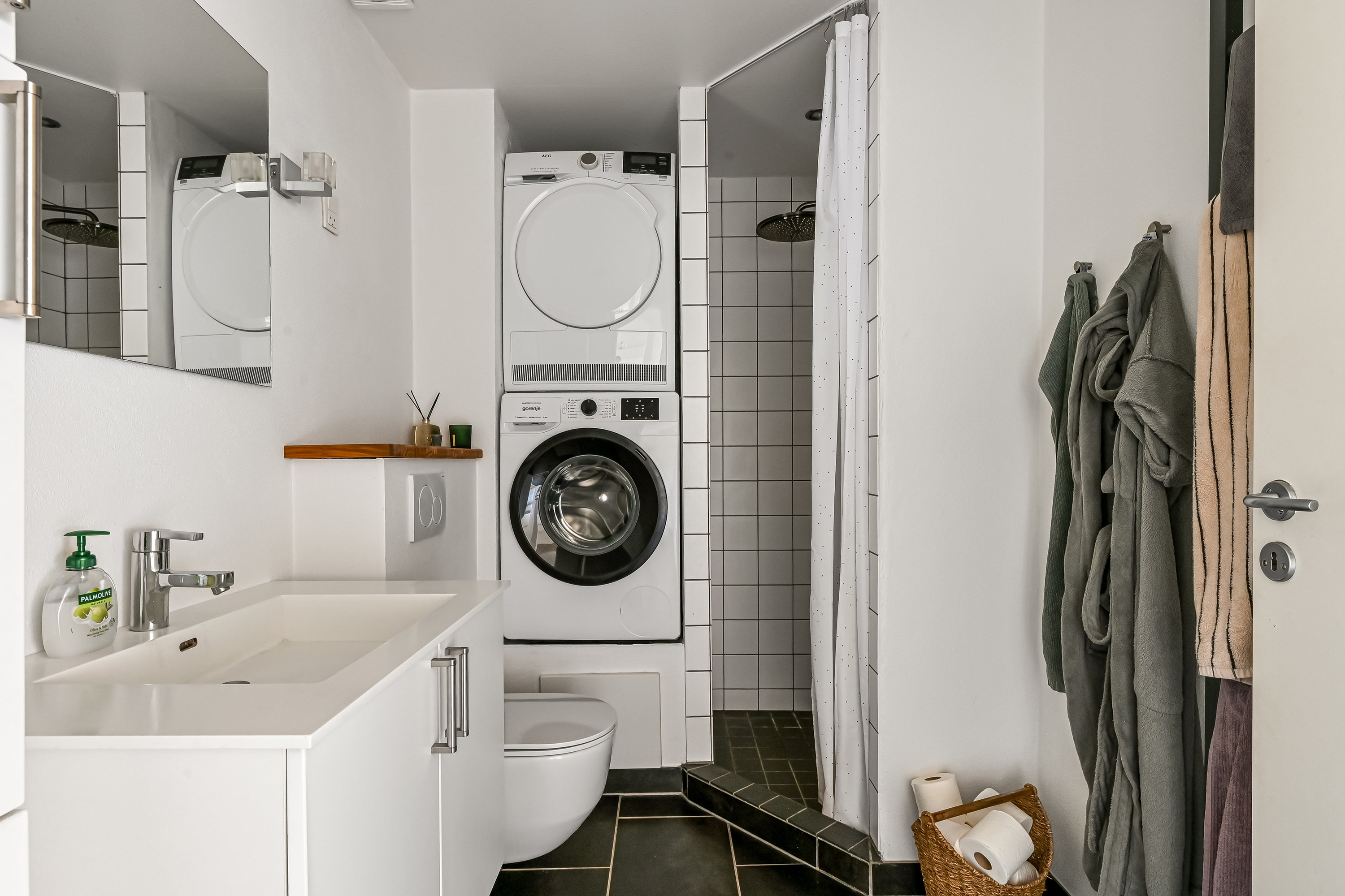 Fremhævet badeværelse billede i fuldskærmstilstand. Billede af Odinsgade 5A, 1., 7400 Herning