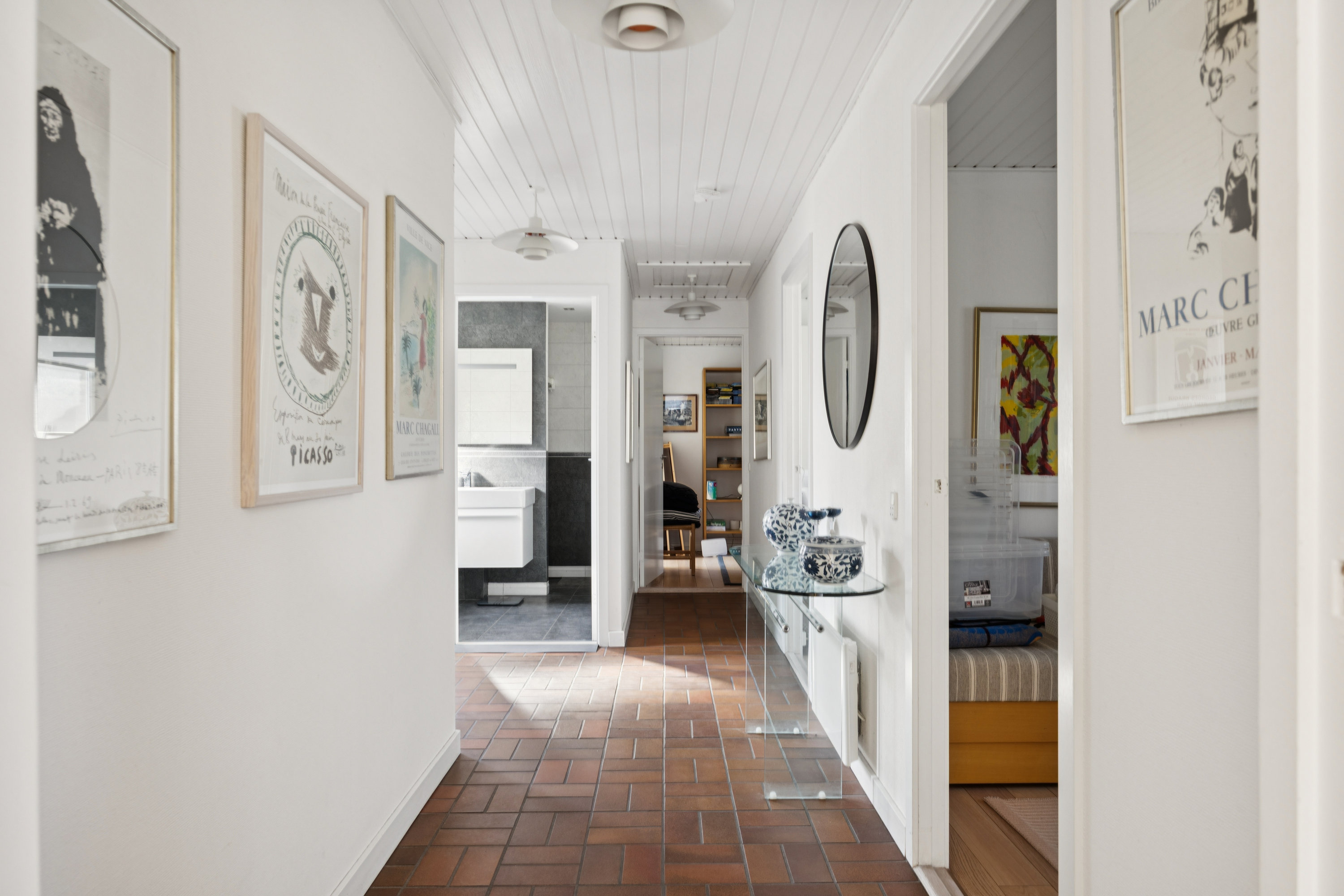 Fremhævet gang billede i fuldskærmstilstand. Billede af Drosselvej 62B, 2000 Frederiksberg