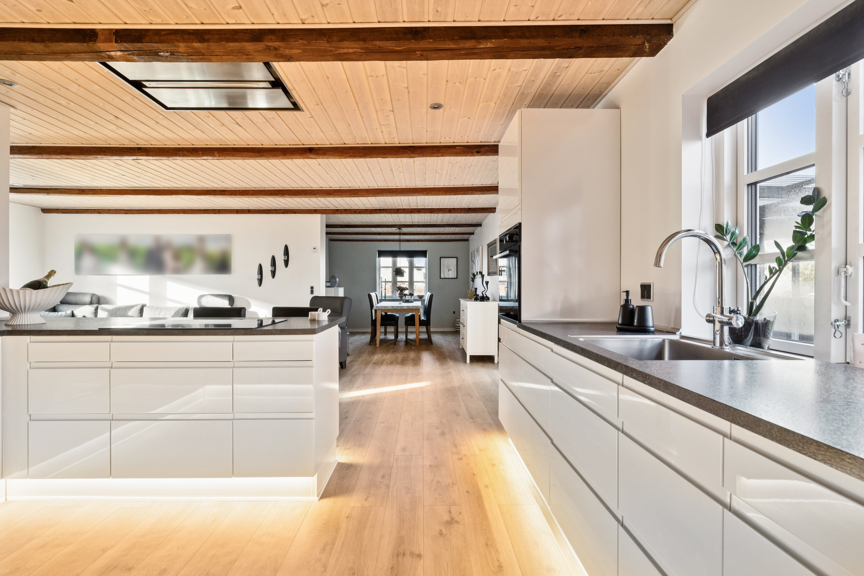 Fremhævet  billede i fuldskærmstilstand. Billede af Møgelvangsvej 17, Dalbyover, 8970 Havndal