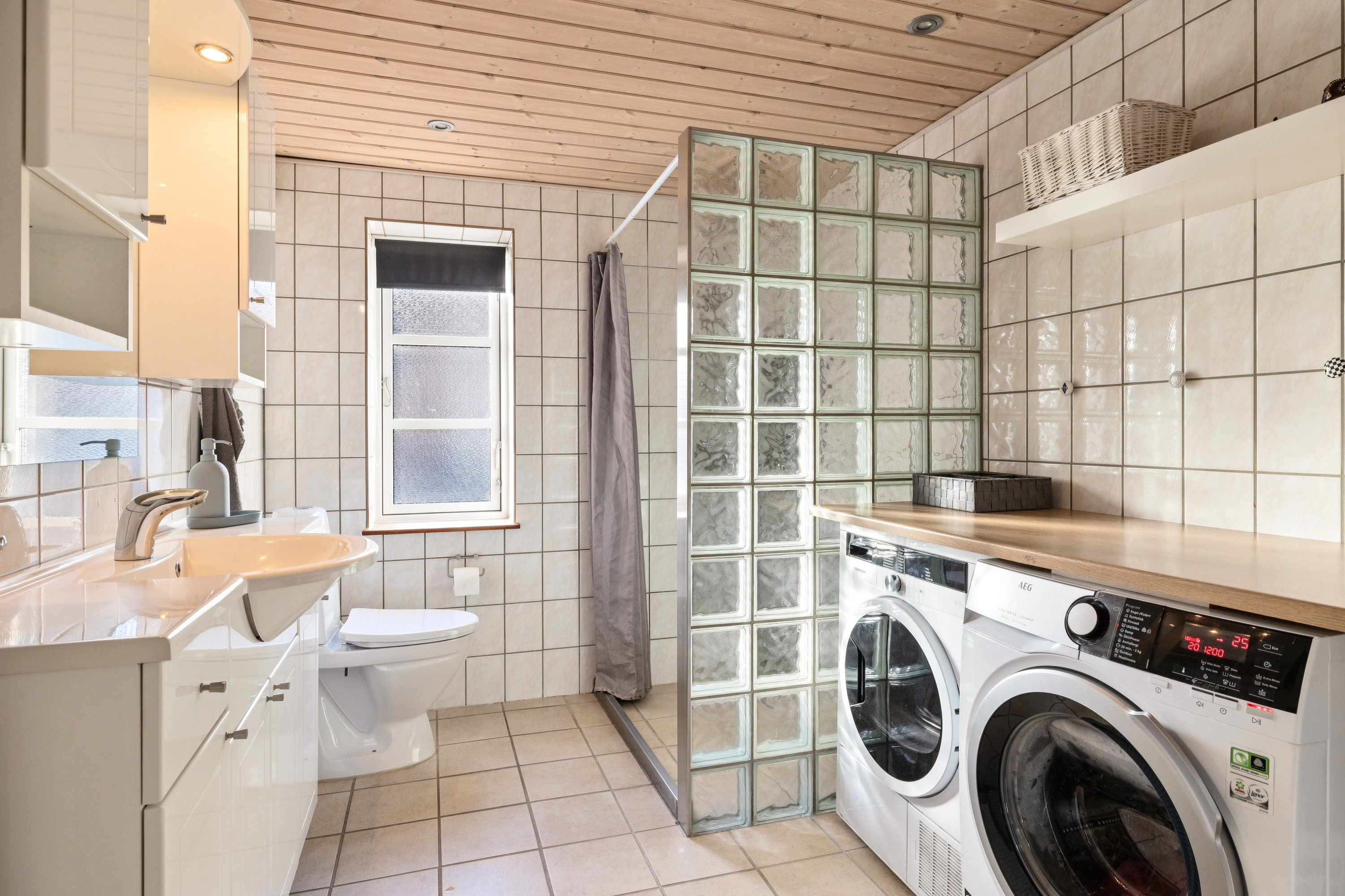 Fremhævet  billede i fuldskærmstilstand. Billede af Møgelvangsvej 17, Dalbyover, 8970 Havndal