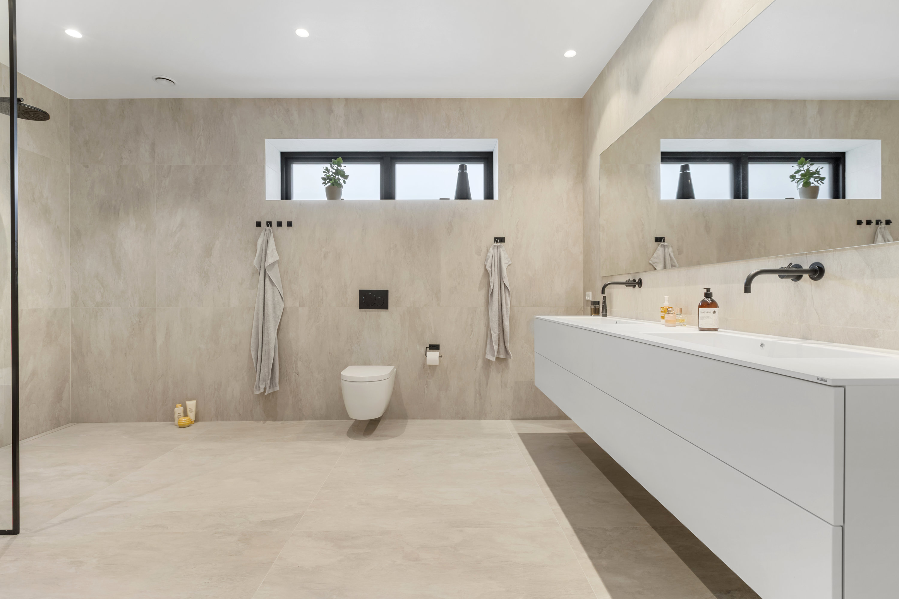 Fremhævet  billede i fuldskærmstilstand. Billede af Jerslev Alle 39, 2770 Kastrup