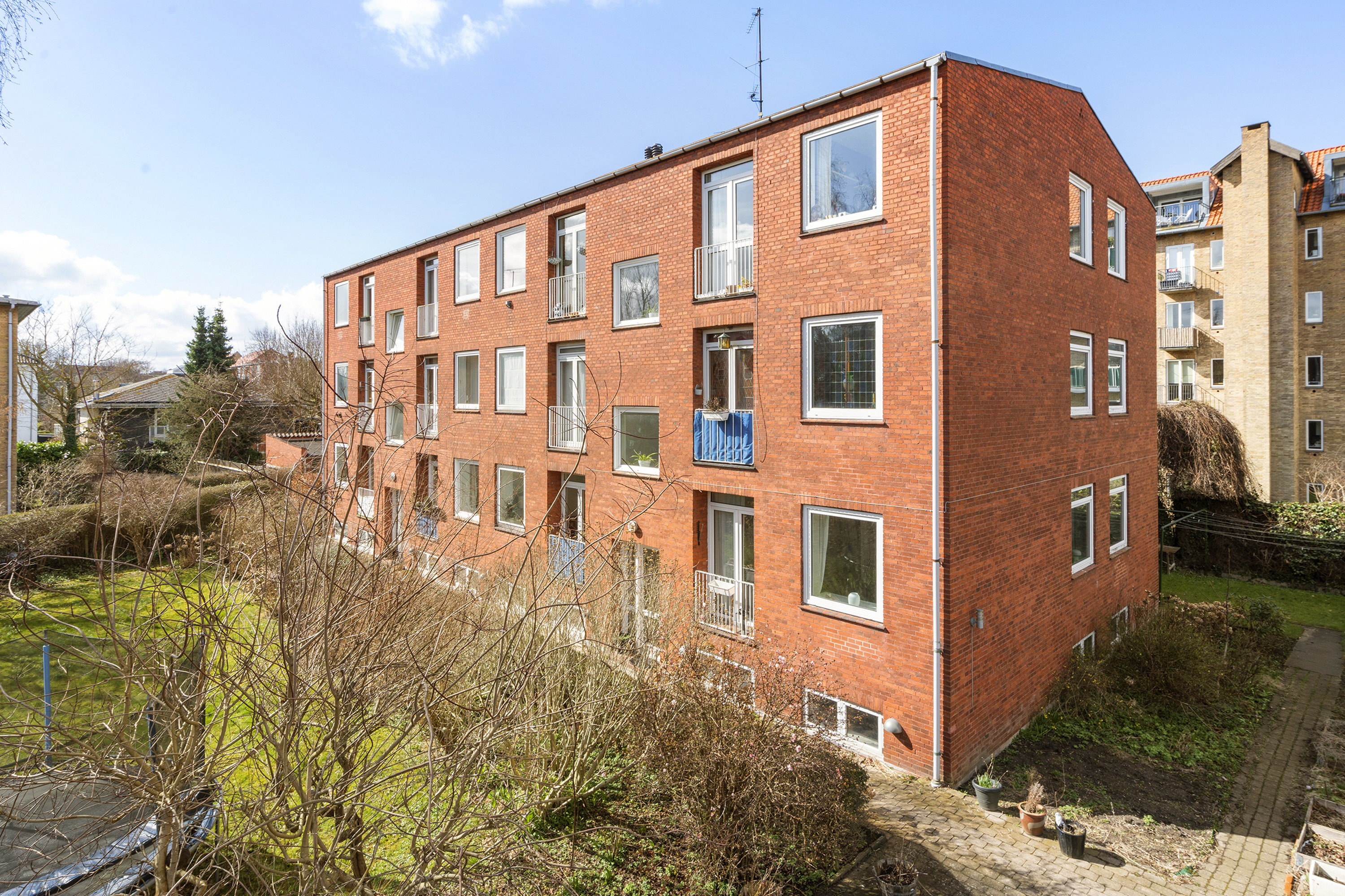 Fremhævet  billede i fuldskærmstilstand. Billede af Kirkevej 21C, 2. tv., 2920 Charlottenlund