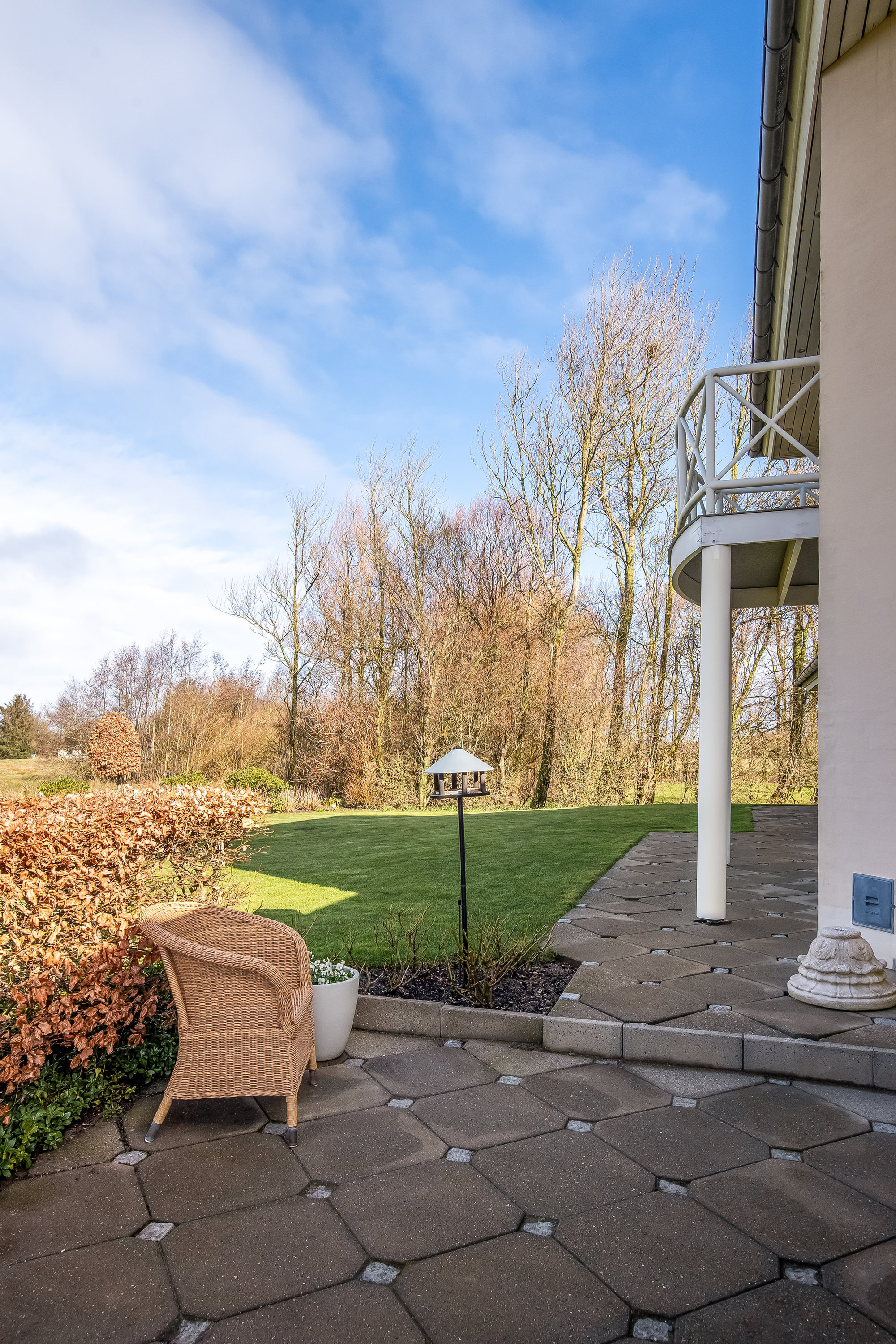 Fremhævet terrasse billede i fuldskærmstilstand. Billede af Vindelevvej 8, Bjert, 7830 Vinderup