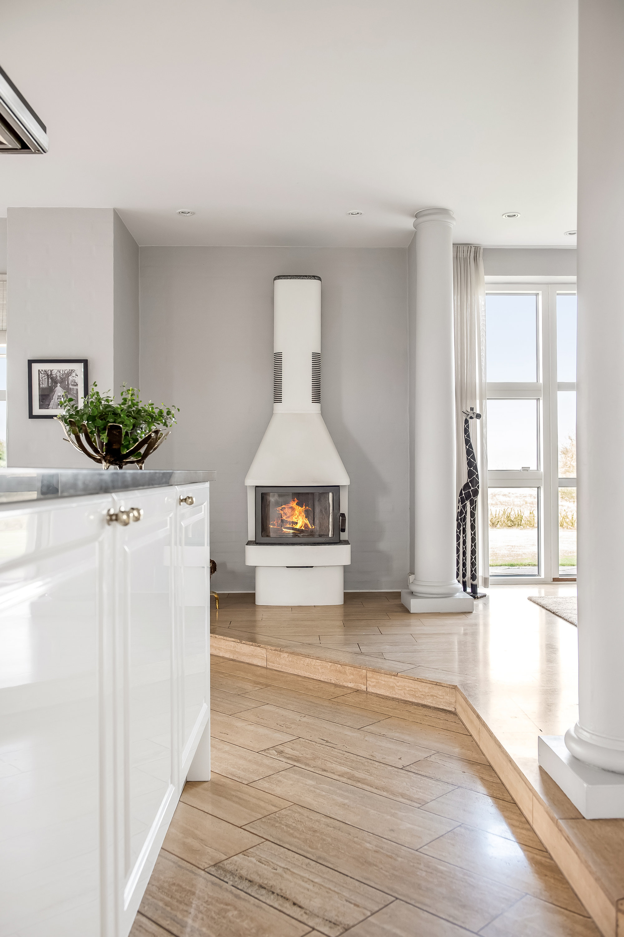 Fremhævet brændeovn billede i fuldskærmstilstand. Billede af Vindelevvej 8, Bjert, 7830 Vinderup