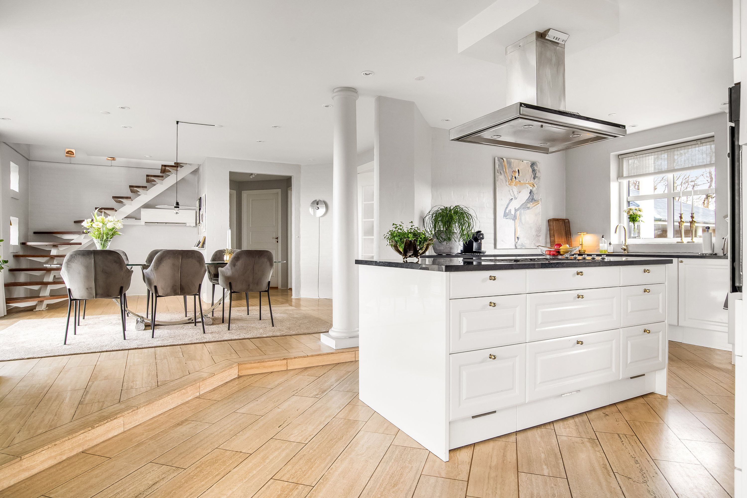 Fremhævet køkken alrum billede i fuldskærmstilstand. Billede af Vindelevvej 8, Bjert, 7830 Vinderup