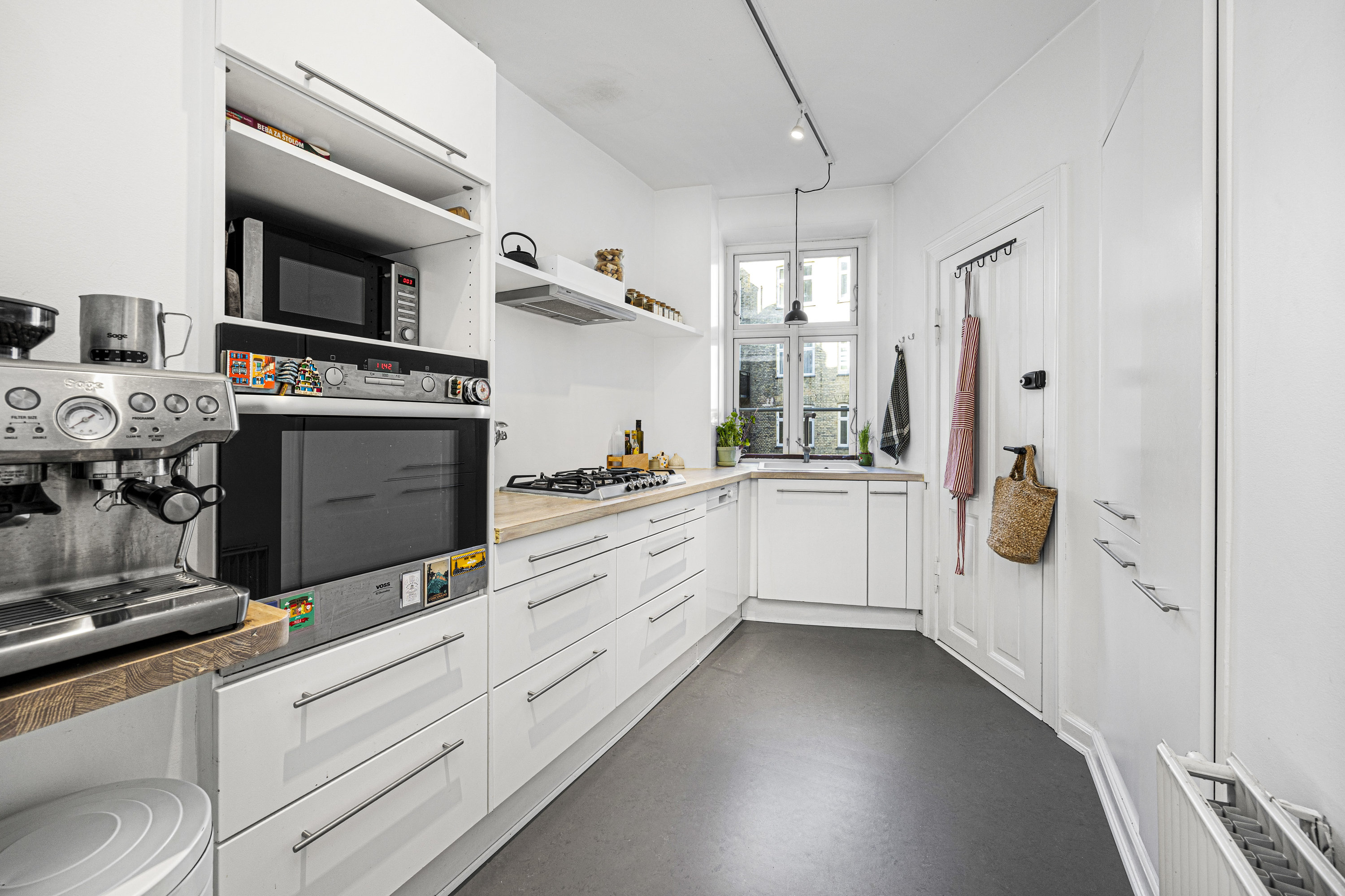 Fremhævet  billede i fuldskærmstilstand. Billede af Andreas Bjørns Gade 1, 2. tv., 1428 København K