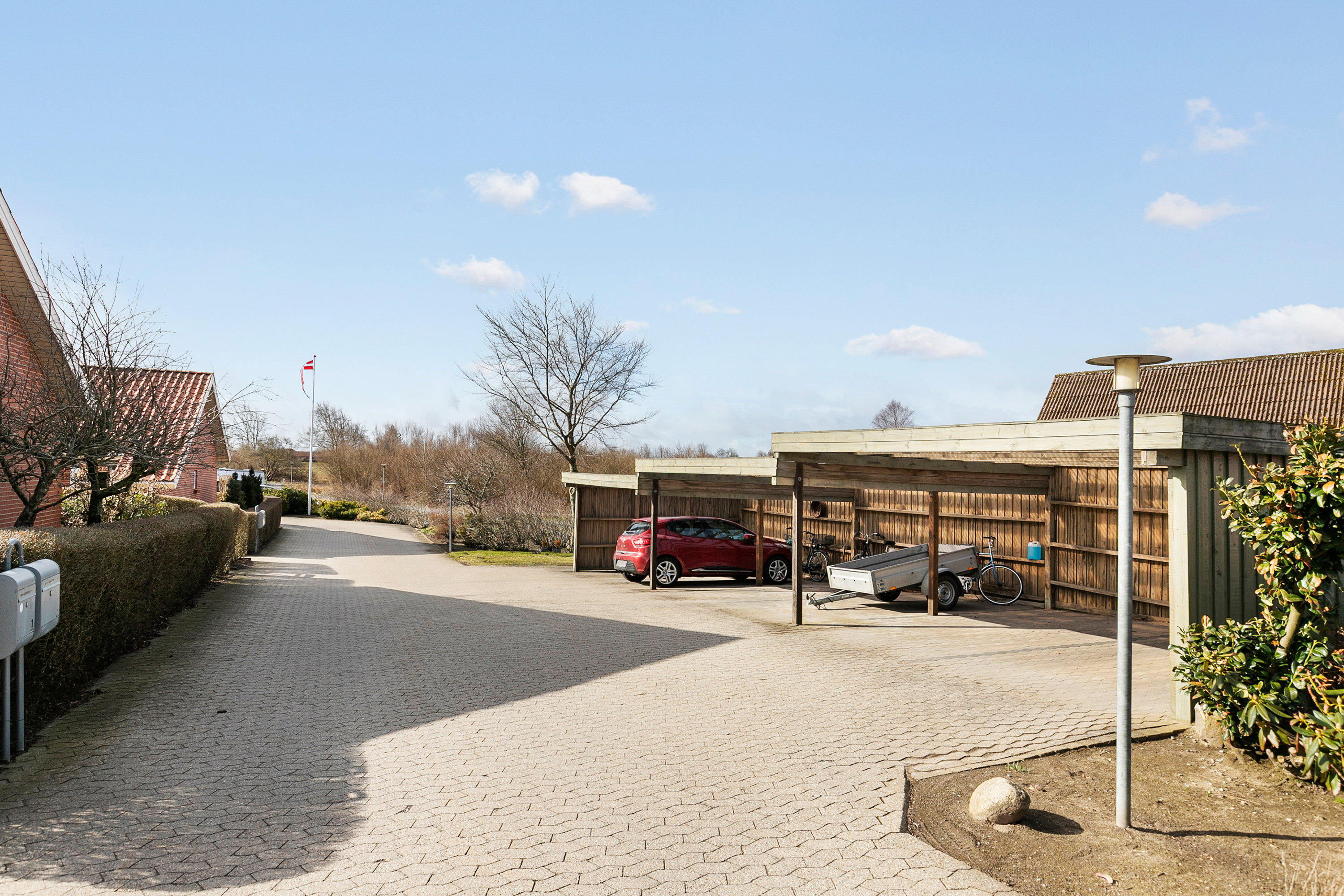 Fremhævet carport billede i fuldskærmstilstand. Billede af Åbredden 15, 9700 Brønderslev