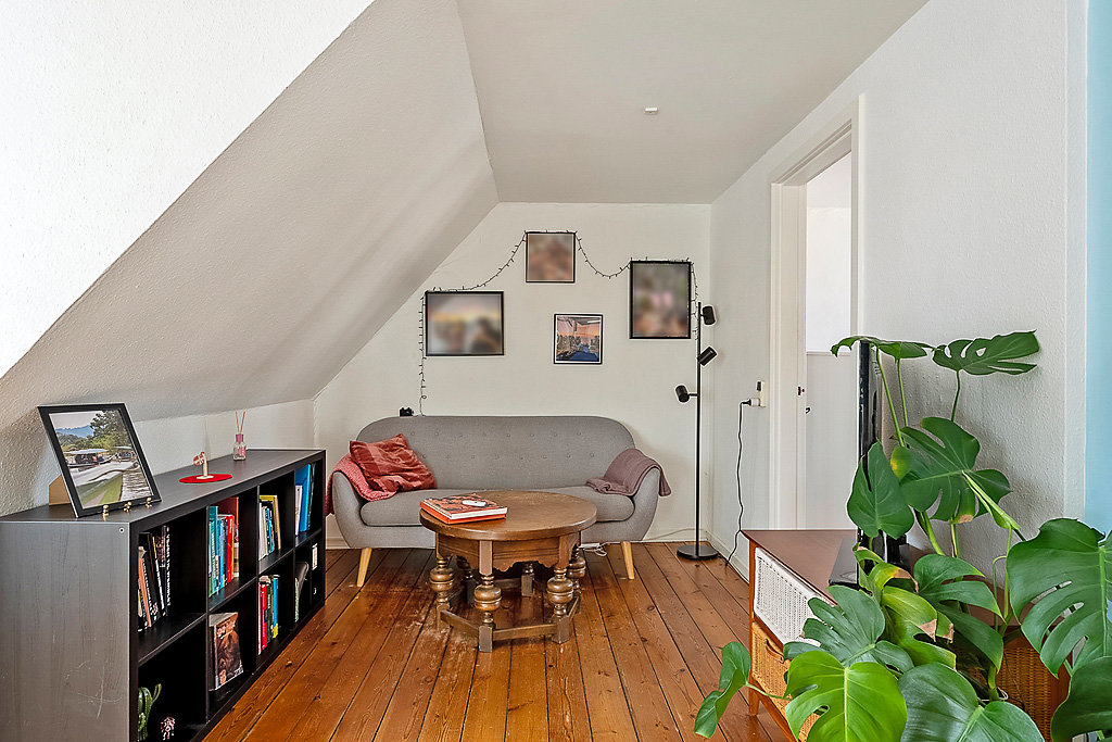 Fremhævet  billede i fuldskærmstilstand. Billede af Hjallesevej 13, 1., 5000 Odense C