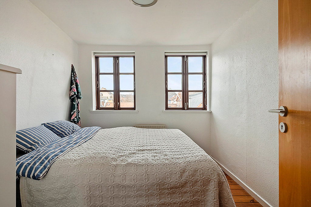 Fremhævet  billede i fuldskærmstilstand. Billede af Hjallesevej 13, 1., 5000 Odense C