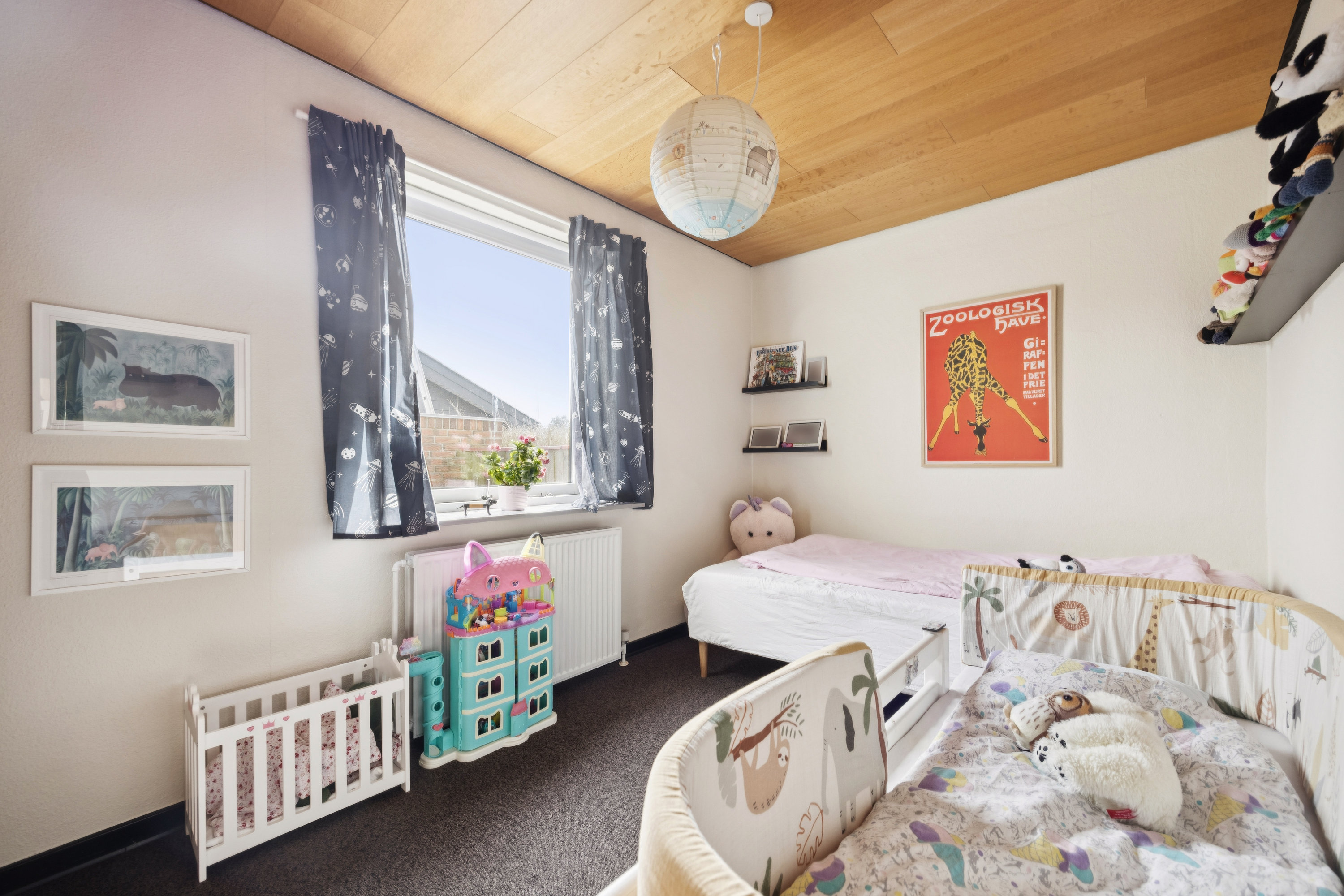 Fremhævet værelse billede i fuldskærmstilstand. Billede af Esbjergparken 6, 9220 Aalborg Øst