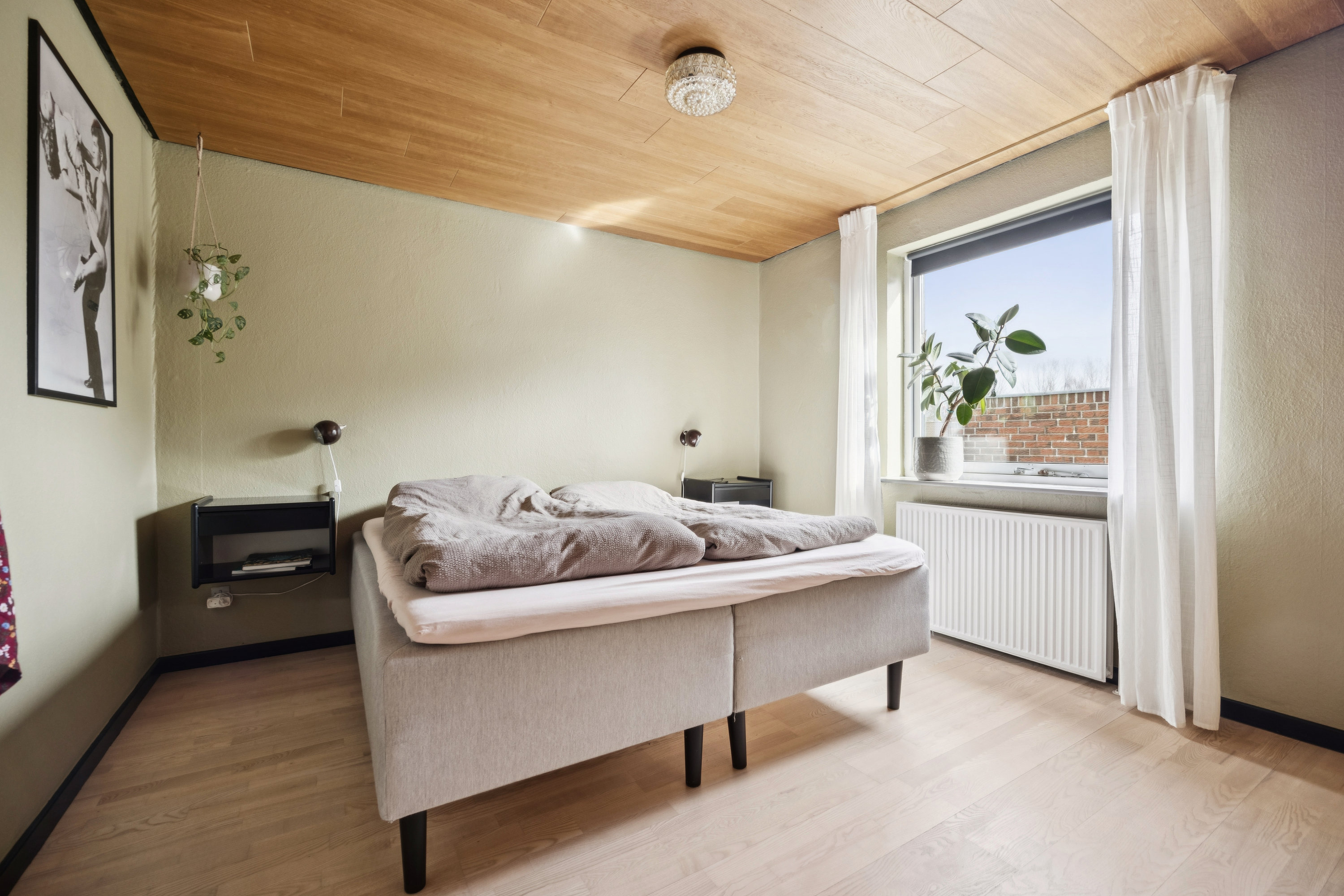 Fremhævet værelse billede i fuldskærmstilstand. Billede af Esbjergparken 6, 9220 Aalborg Øst