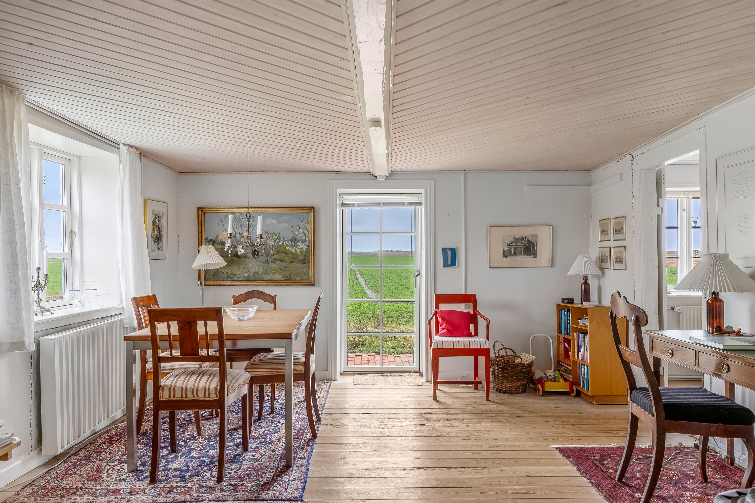 Fremhævet stue billede i fuldskærmstilstand. Billede af Rudbølvej 2, 6280 Højer