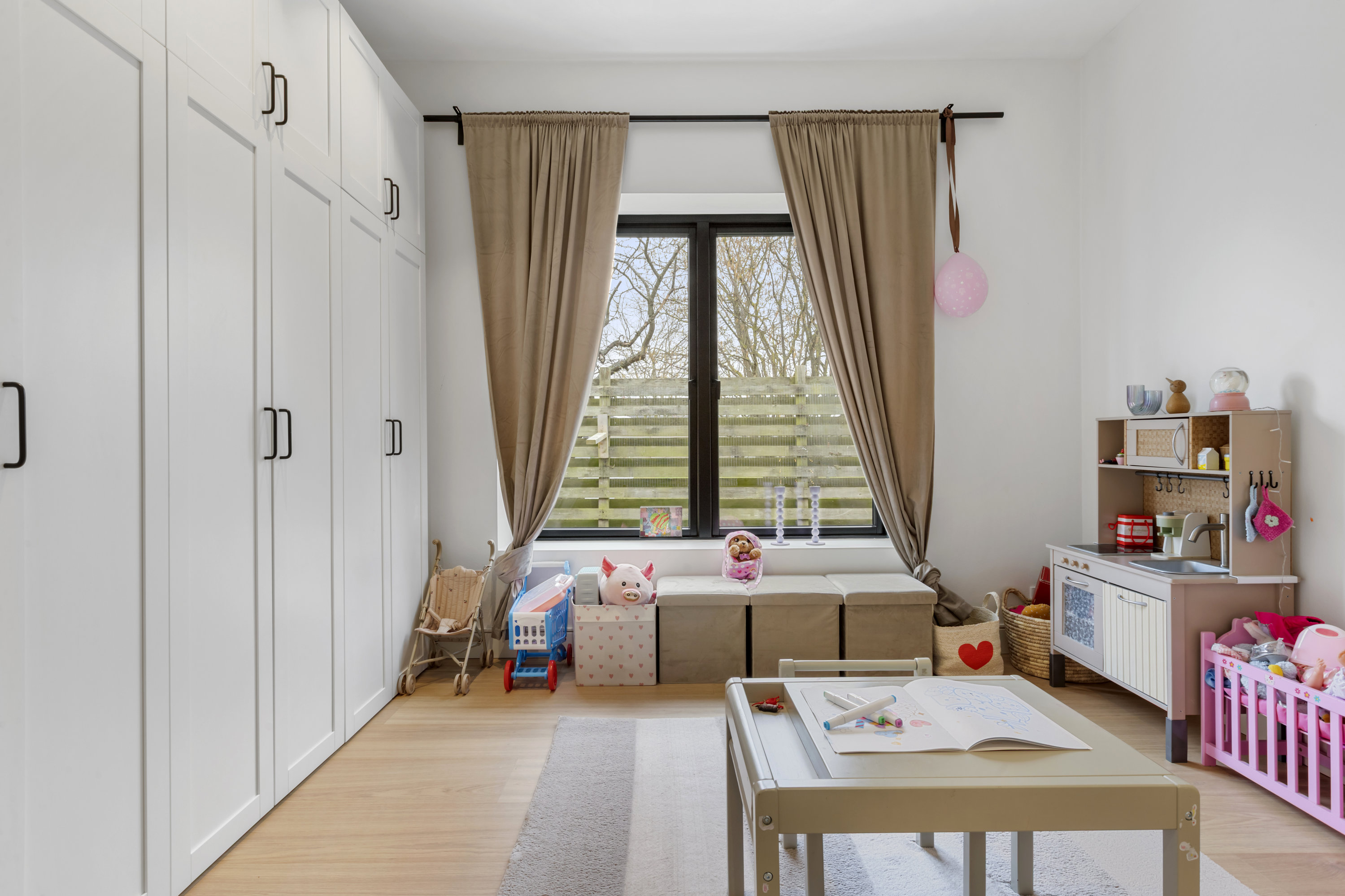 Fremhævet  billede i fuldskærmstilstand. Billede af Jerslev Alle 39, 2770 Kastrup