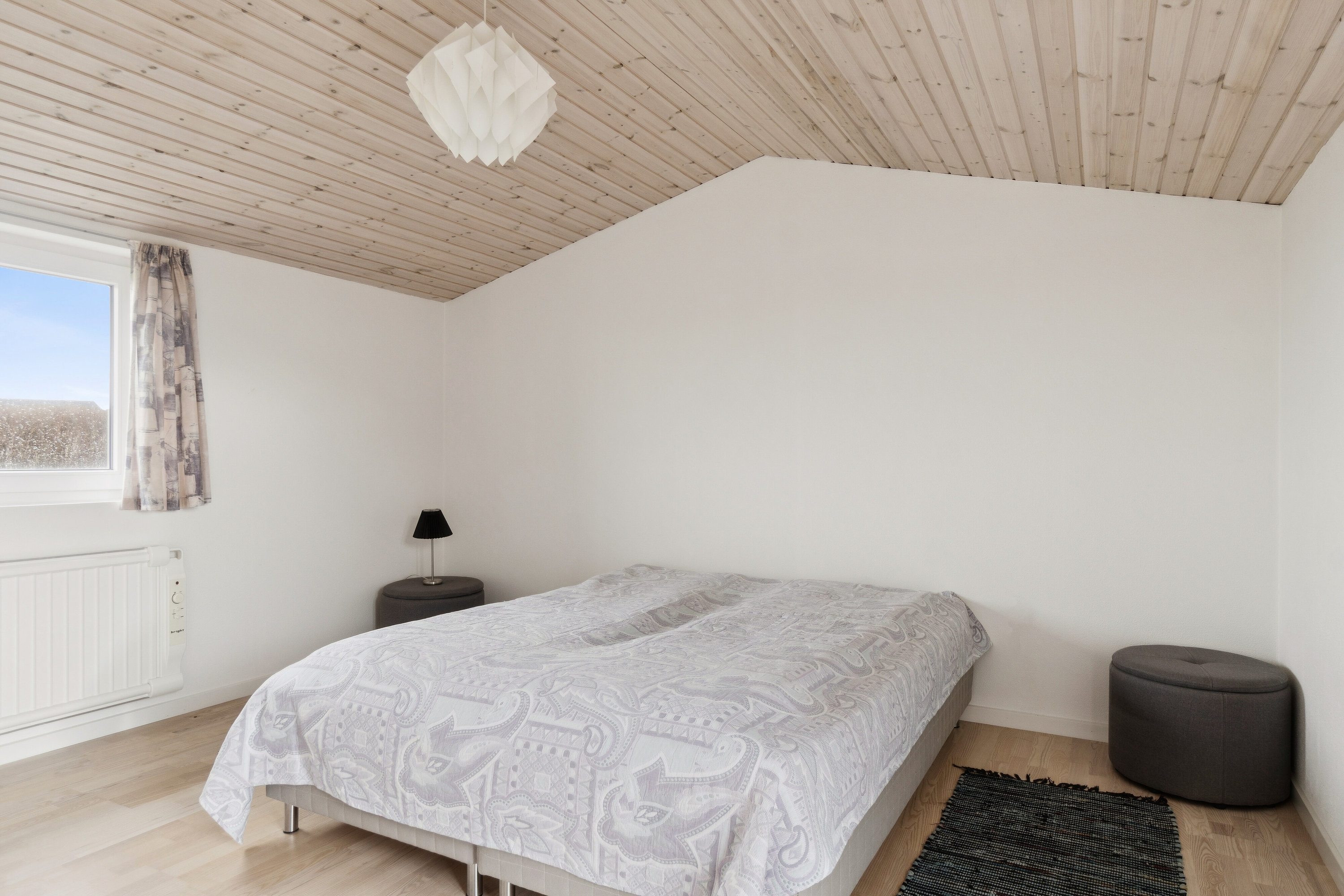 Fremhævet soveværelse billede i fuldskærmstilstand. Billede af Huginsvej 20, Drøsselbjerg, 4200 Slagelse