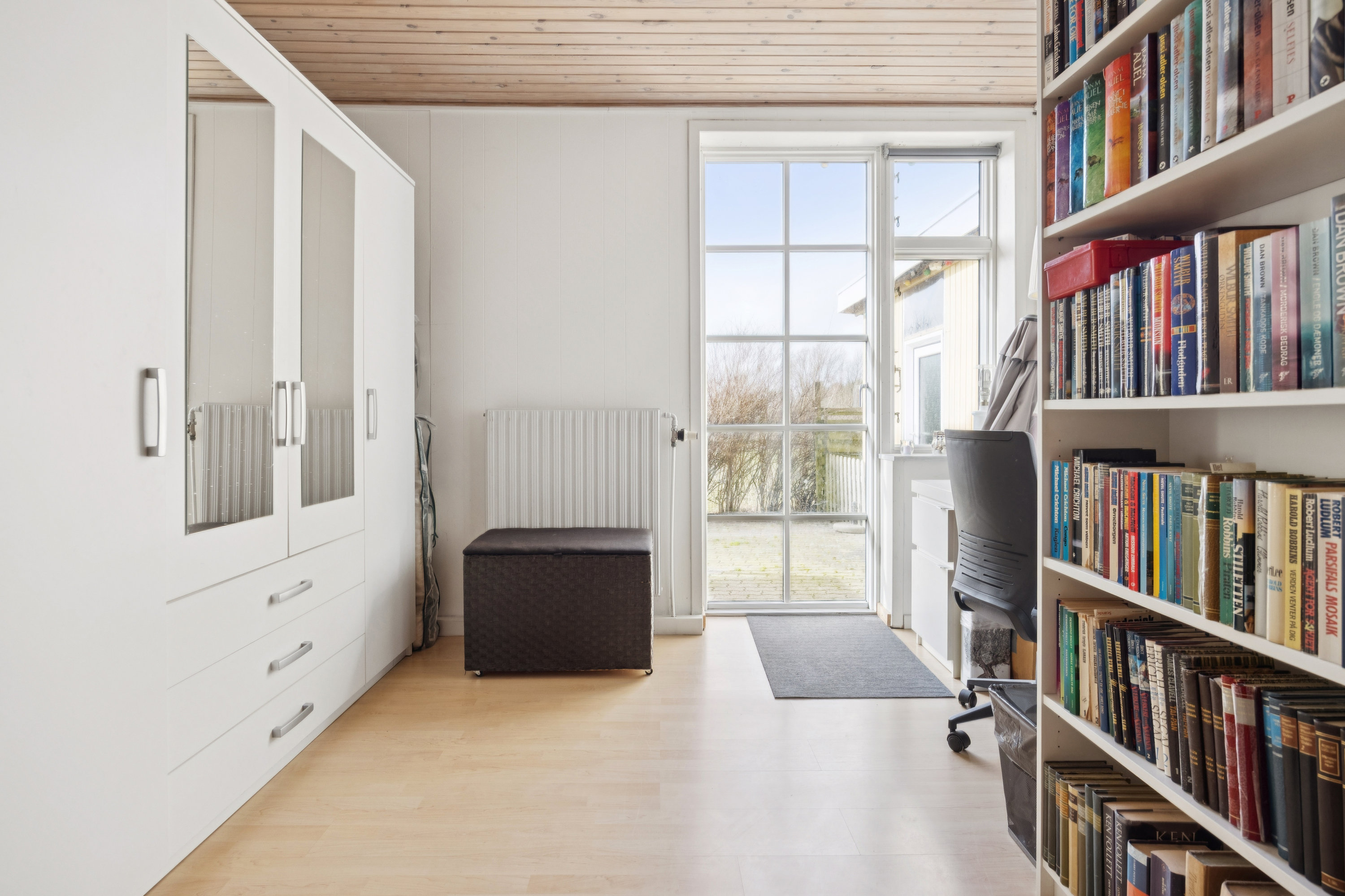 Fremhævet værelse billede i fuldskærmstilstand. Billede af Vejlen 10, 9430 Vadum