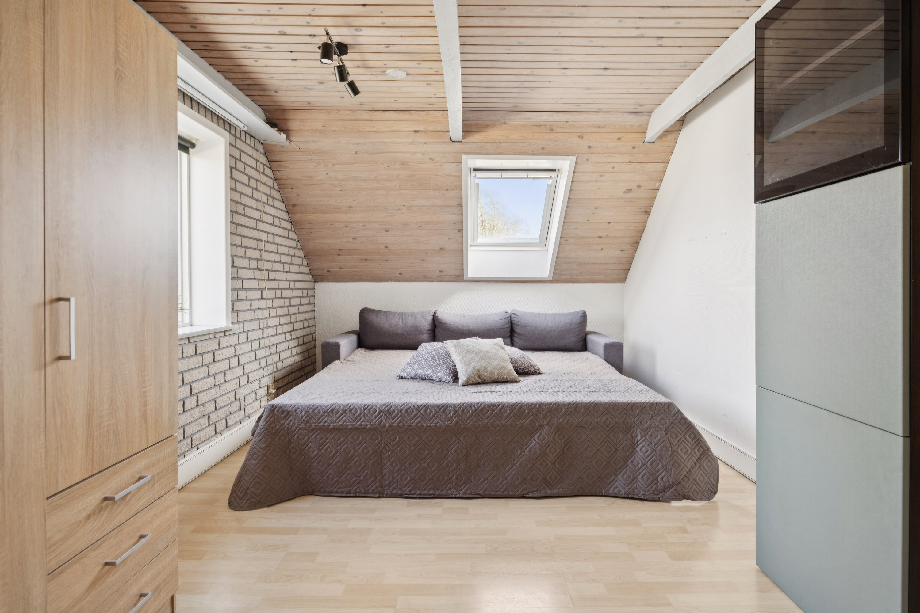 Fremhævet værelse billede i fuldskærmstilstand. Billede af Vejlen 10, 9430 Vadum