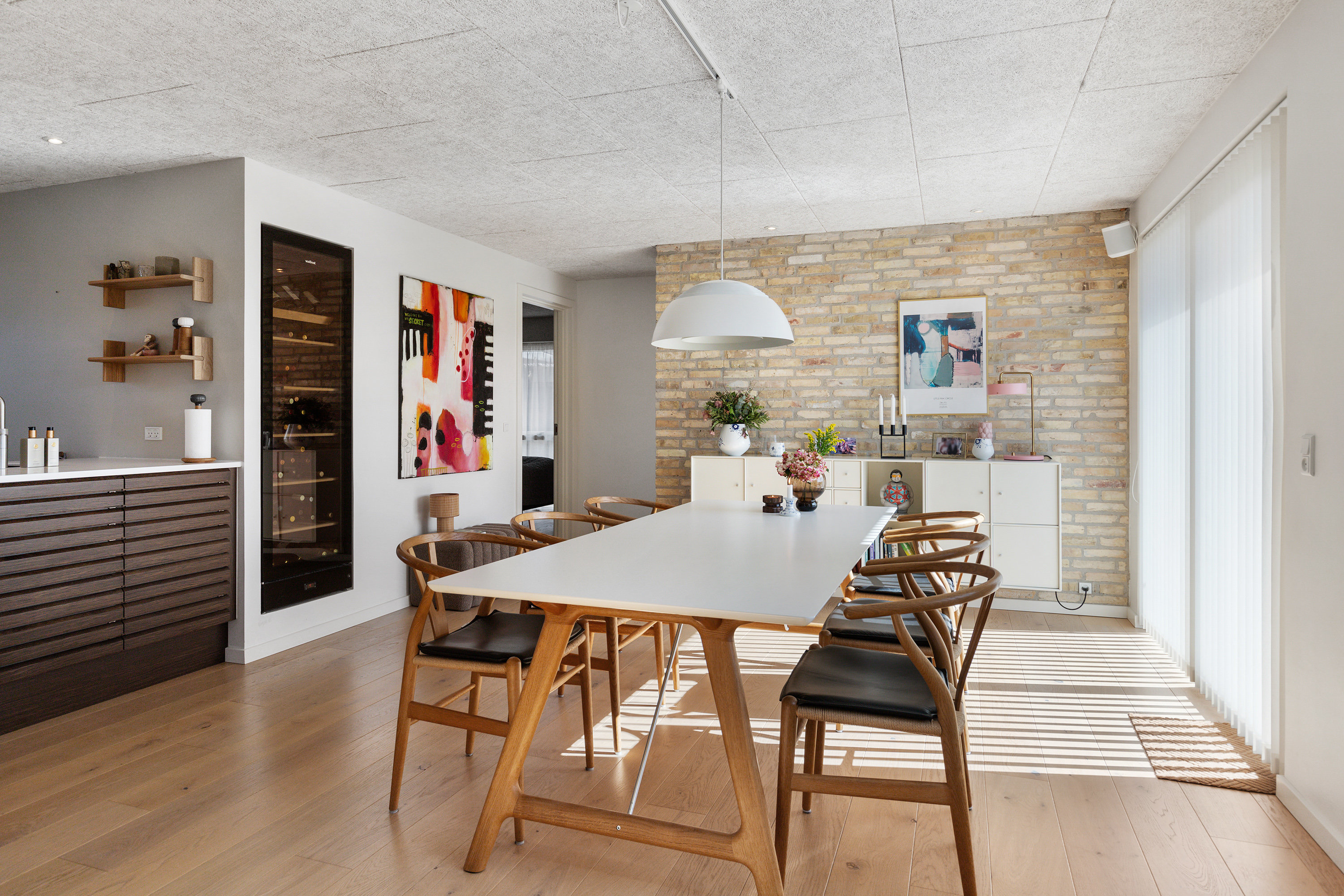 Fremhævet stue billede i fuldskærmstilstand. Billede af Skipper Clements Vej 24, 9440 Aabybro