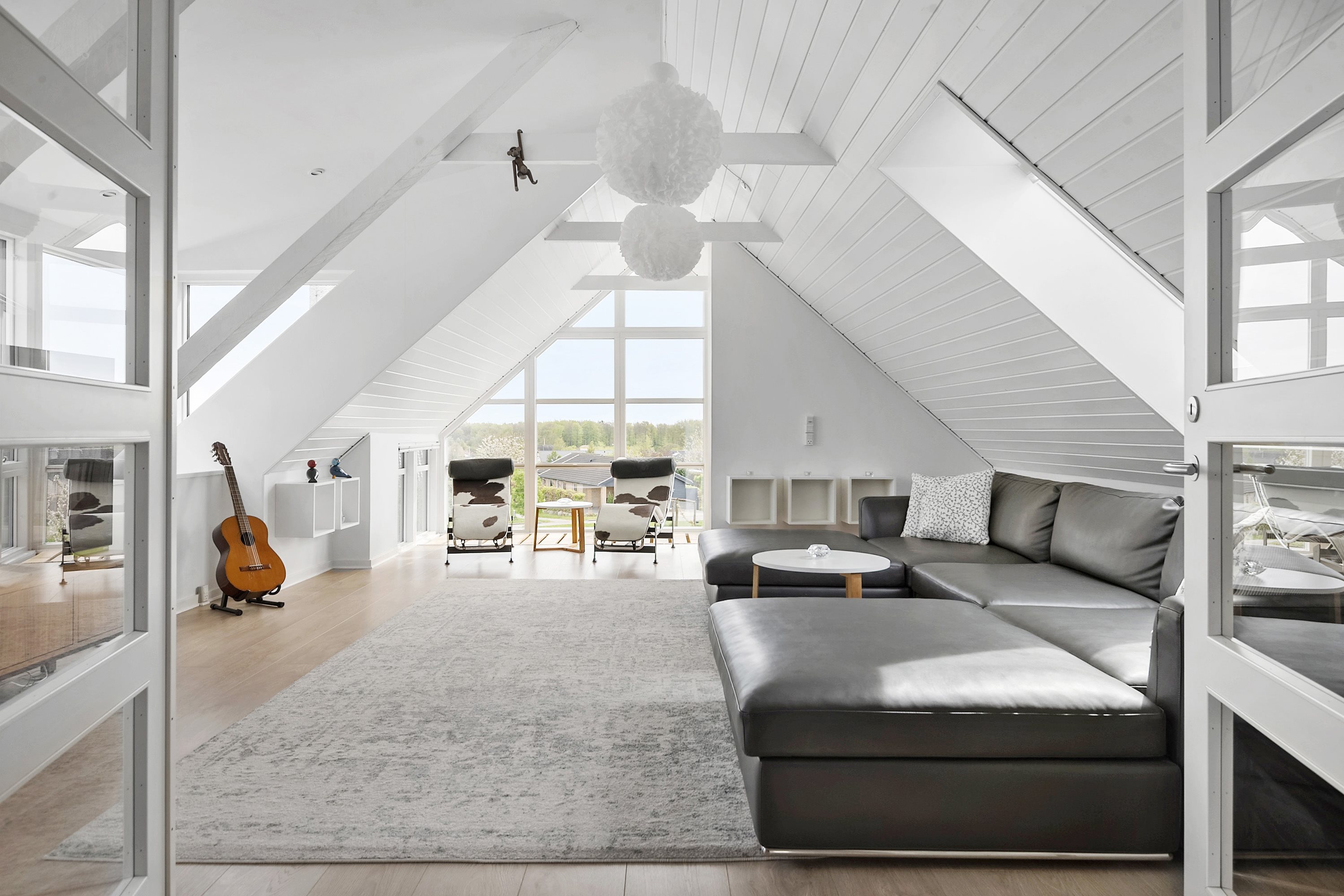 Fremhævet stue billede i fuldskærmstilstand. Billede af Rønhøjs Ager 15, 8300 Odder