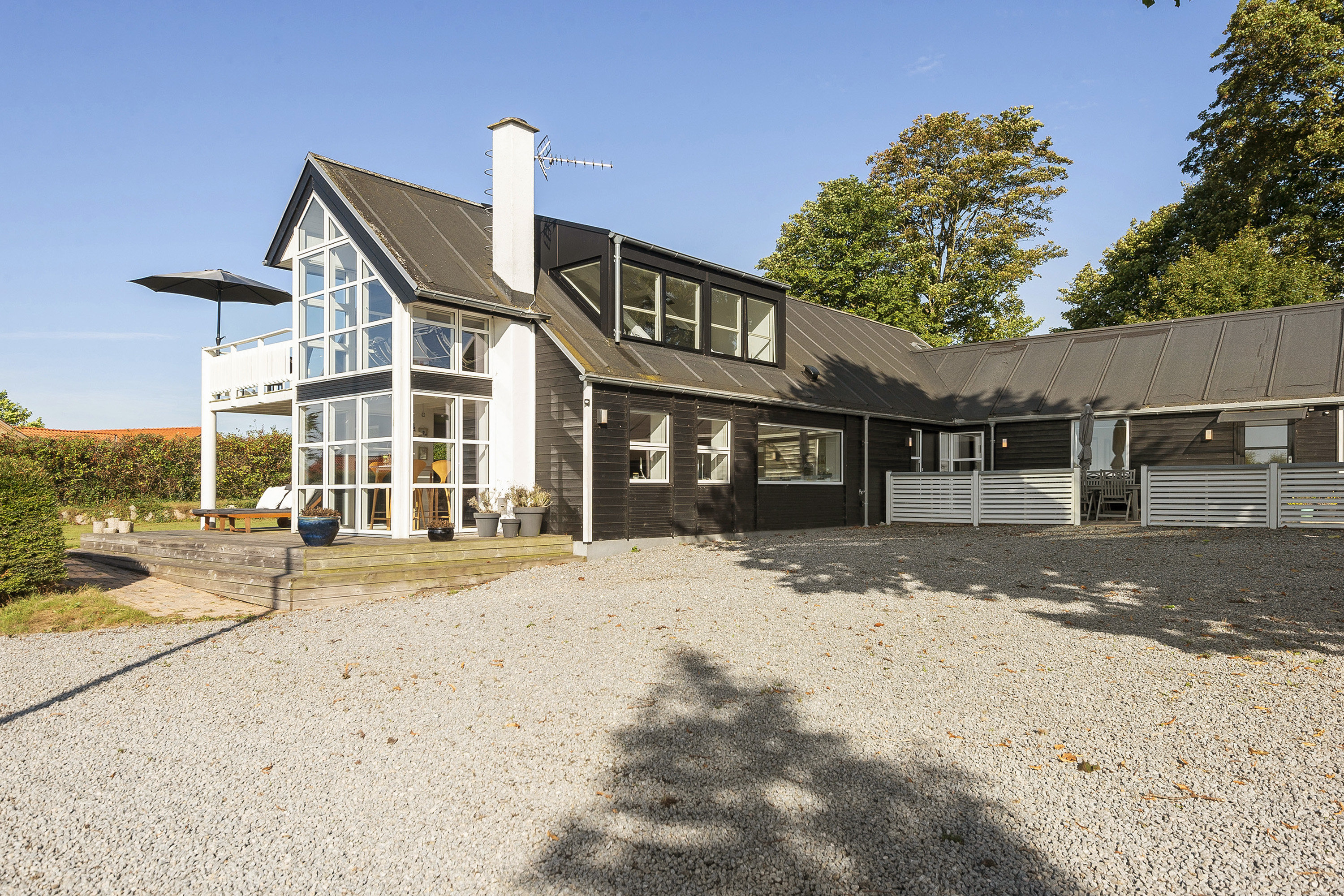 Miniaturebillede 1: ejendommen. Billede af Rønhøjs Ager 15, 8300 Odder