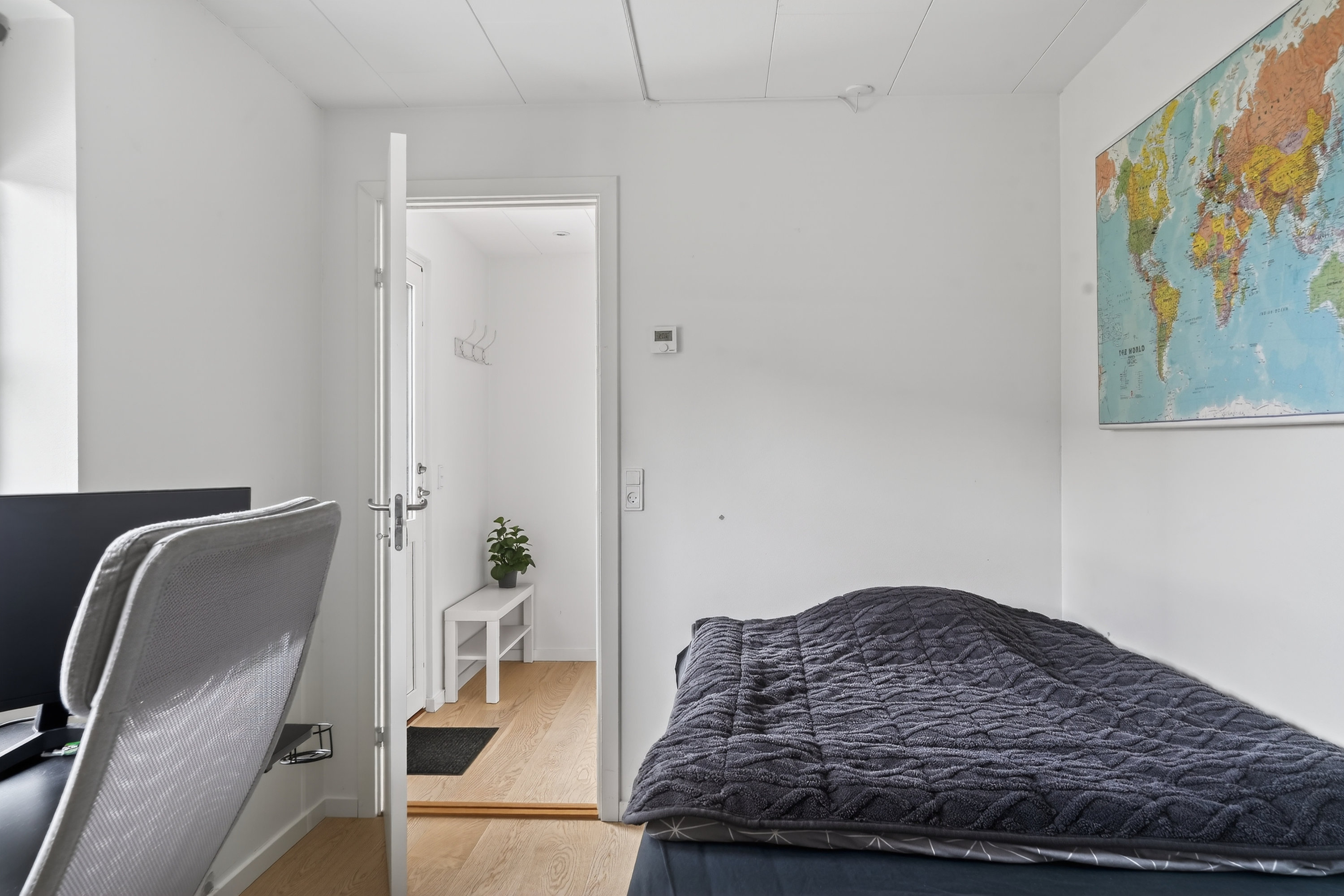 Fremhævet værelse billede i fuldskærmstilstand. Billede af Elmevej 13, 4390 Vipperød