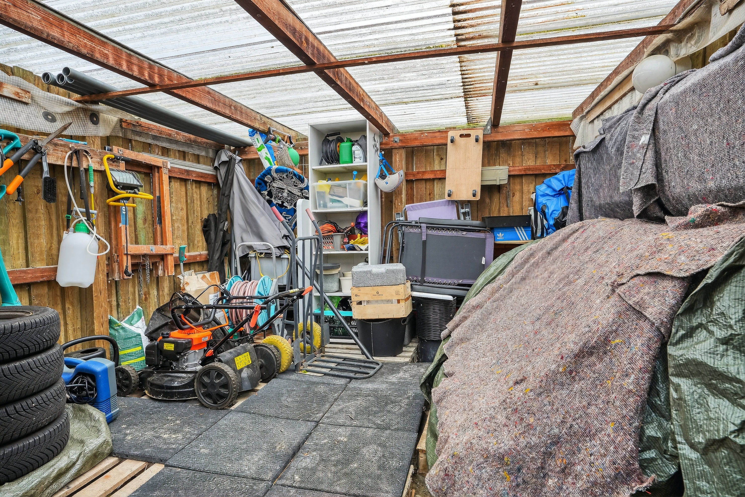 Fremhævet skur billede i fuldskærmstilstand. Billede af Elmevej 13, 4390 Vipperød