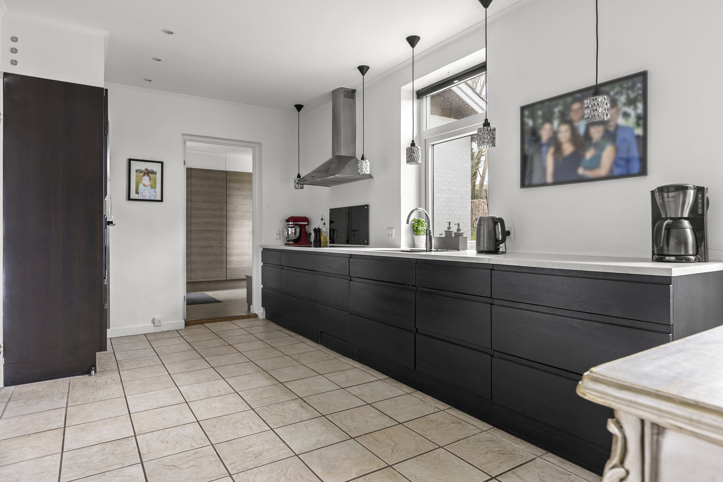 Fremhævet køkken billede i fuldskærmstilstand. Billede af Dianalundvej 29, 4293 Dianalund