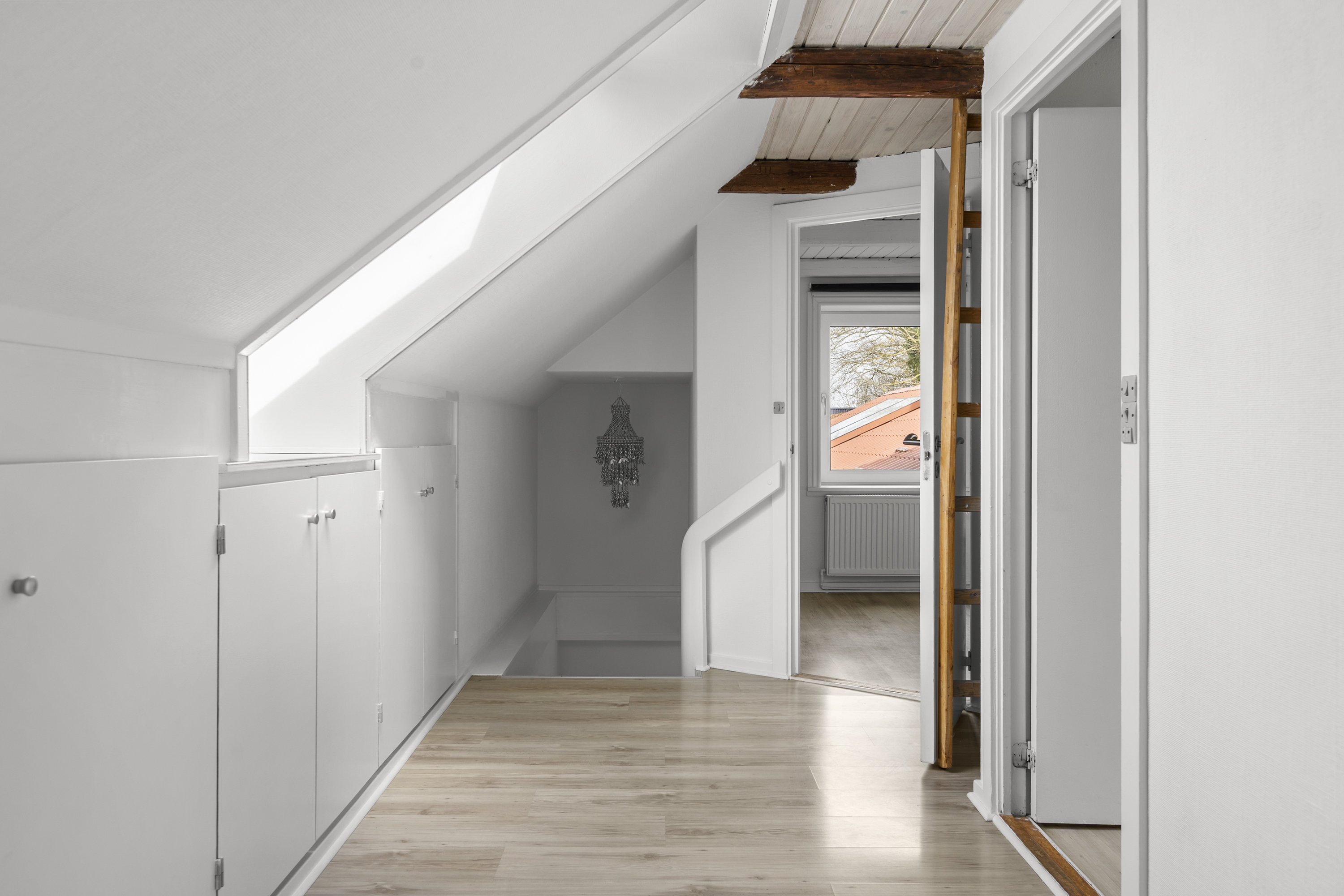 Fremhævet gang billede i fuldskærmstilstand. Billede af Dianalundvej 29, 4293 Dianalund