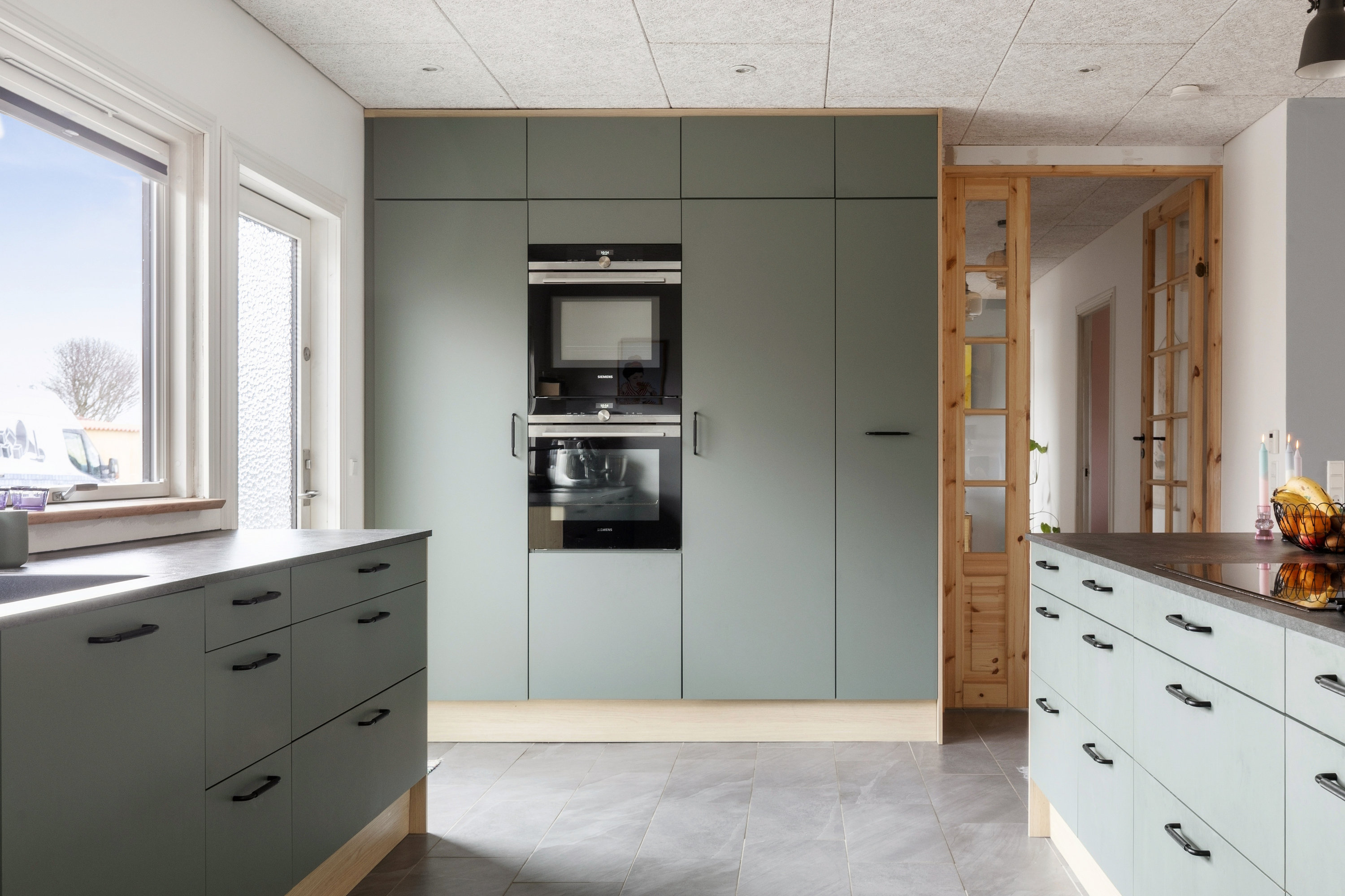 Fremhævet køkken billede i fuldskærmstilstand. Billede af Bådsmandsvej 34B, 2660 Brøndby Strand