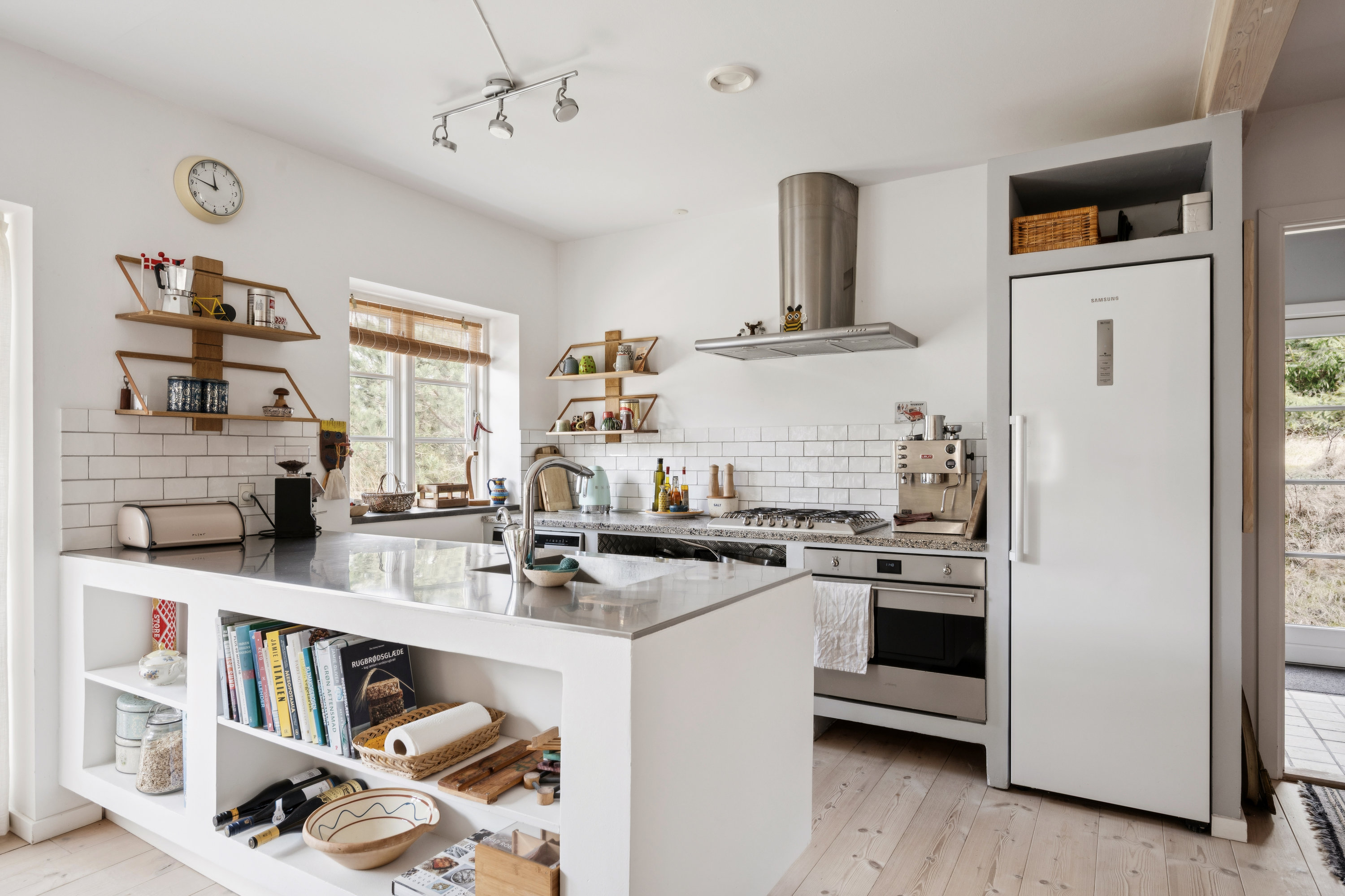 Fremhævet køkken billede i fuldskærmstilstand. Billede af Vegavej 22, Dråby, 8400 Ebeltoft