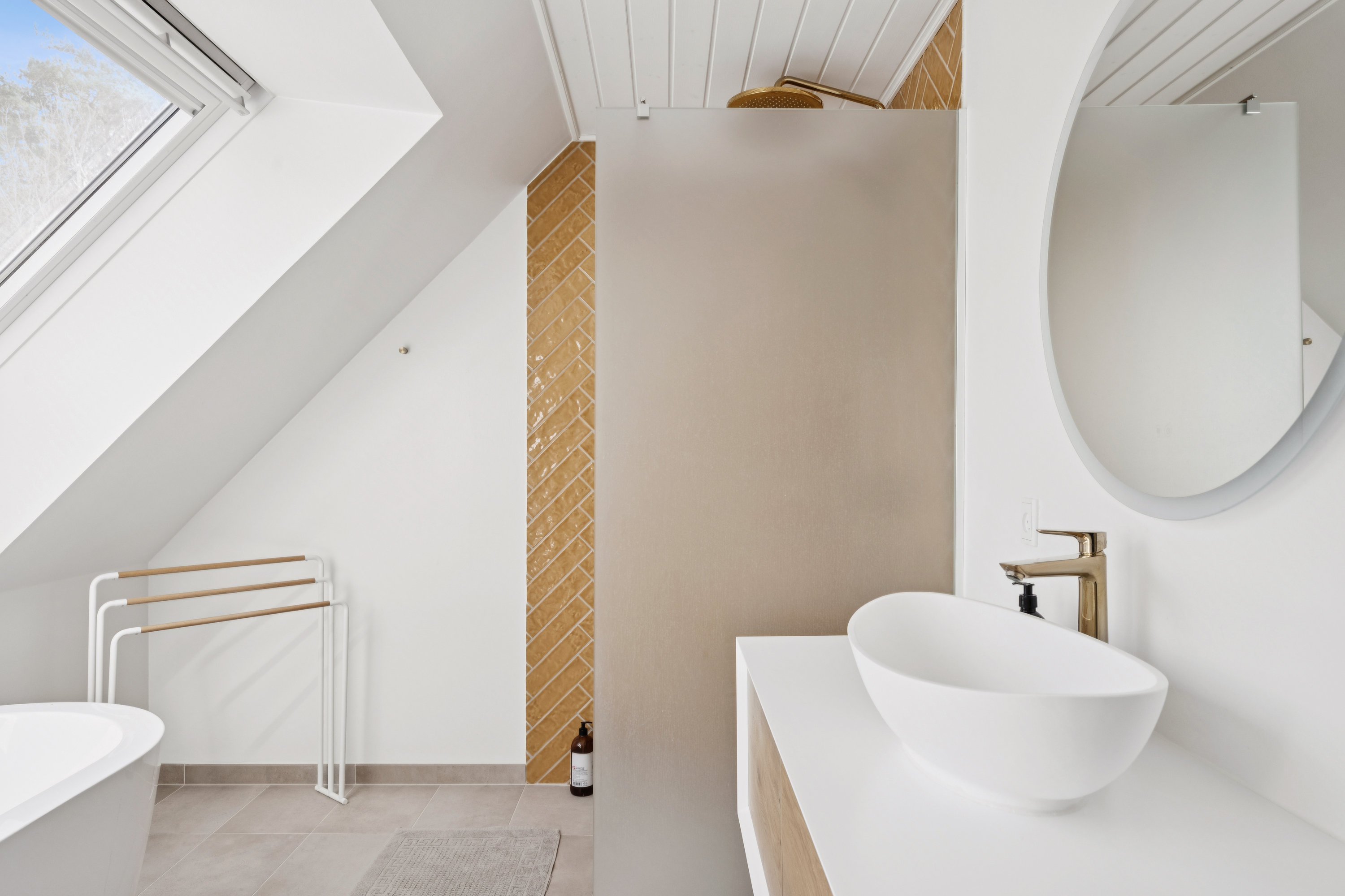 Fremhævet badeværelse billede i fuldskærmstilstand. Billede af Vegavej 22, Dråby, 8400 Ebeltoft