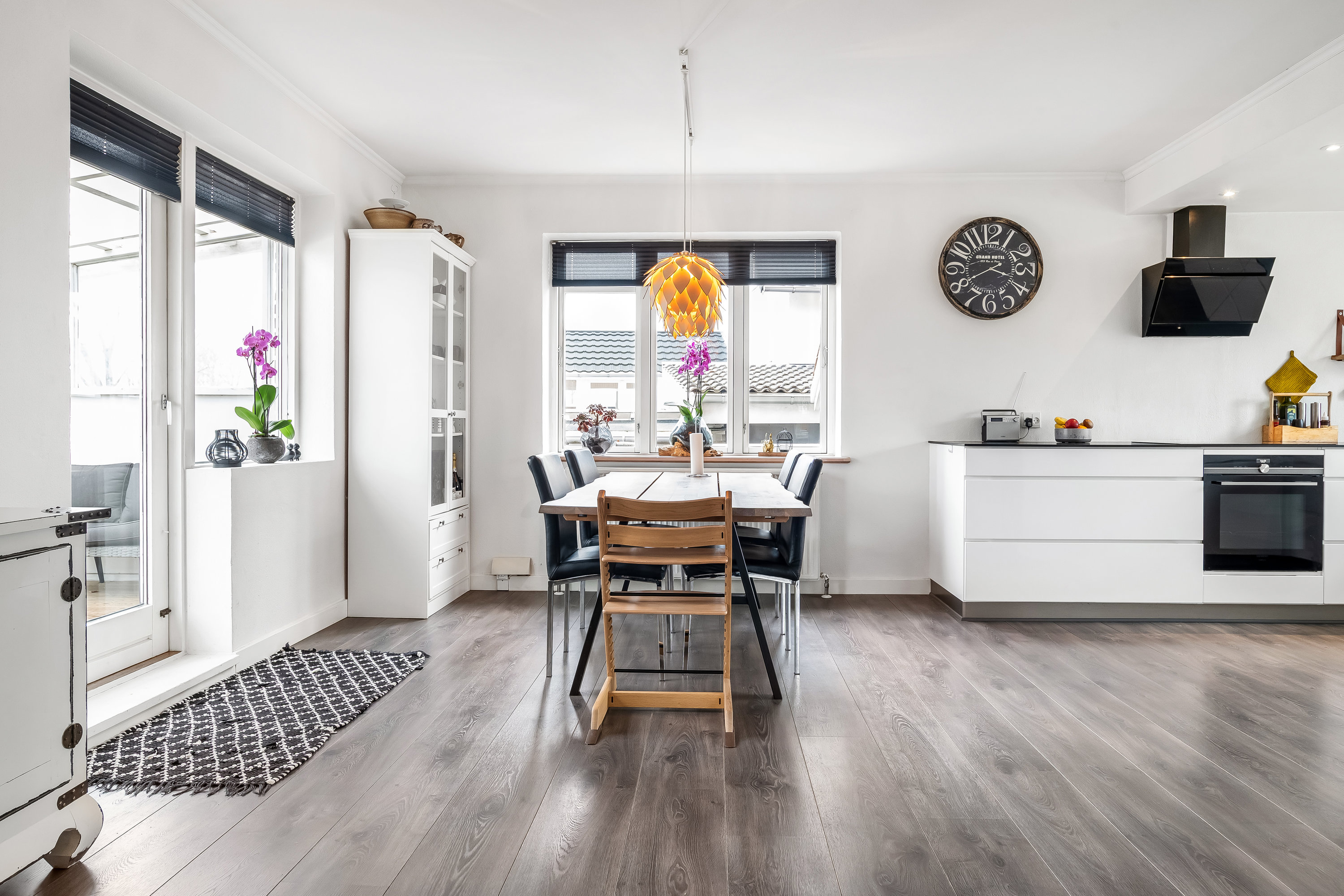 Fremhævet køkken alrum billede i fuldskærmstilstand. Billede af Holbergsvej 30, 7500 Holstebro