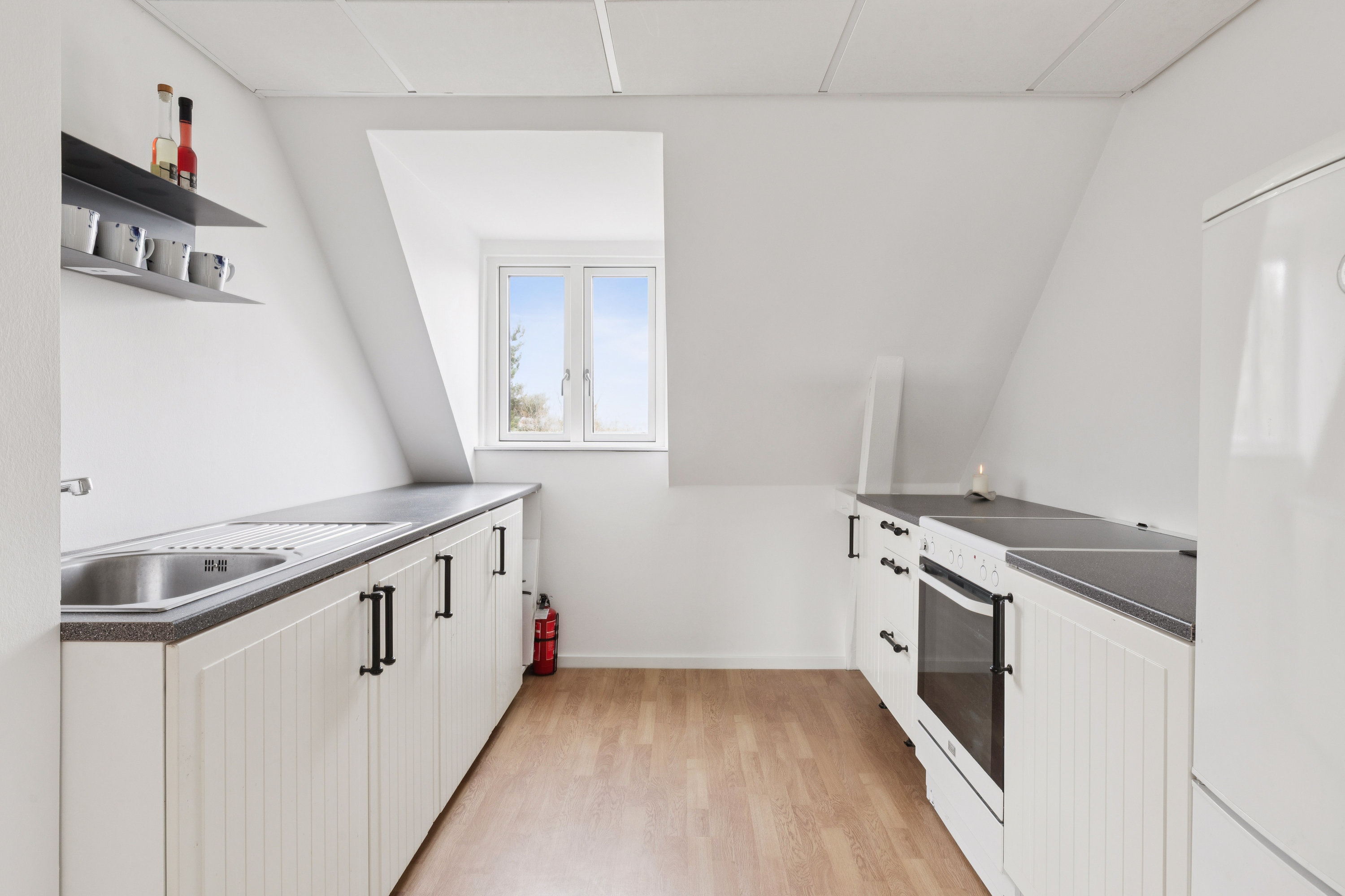 Fremhævet køkken billede i fuldskærmstilstand. Billede af Slotsherrensvej 114, 1., 2720 Vanløse