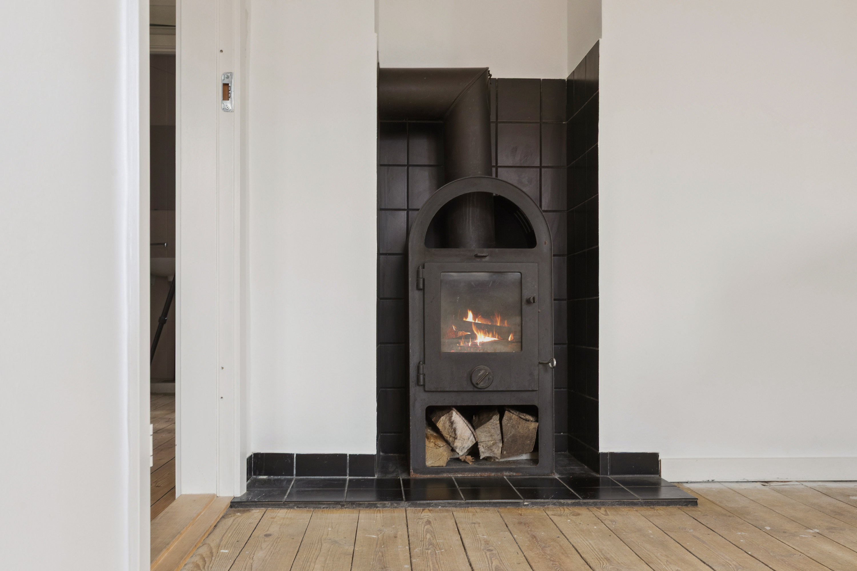 Fremhævet stue billede i fuldskærmstilstand. Billede af Slotsherrensvej 114, 1., 2720 Vanløse