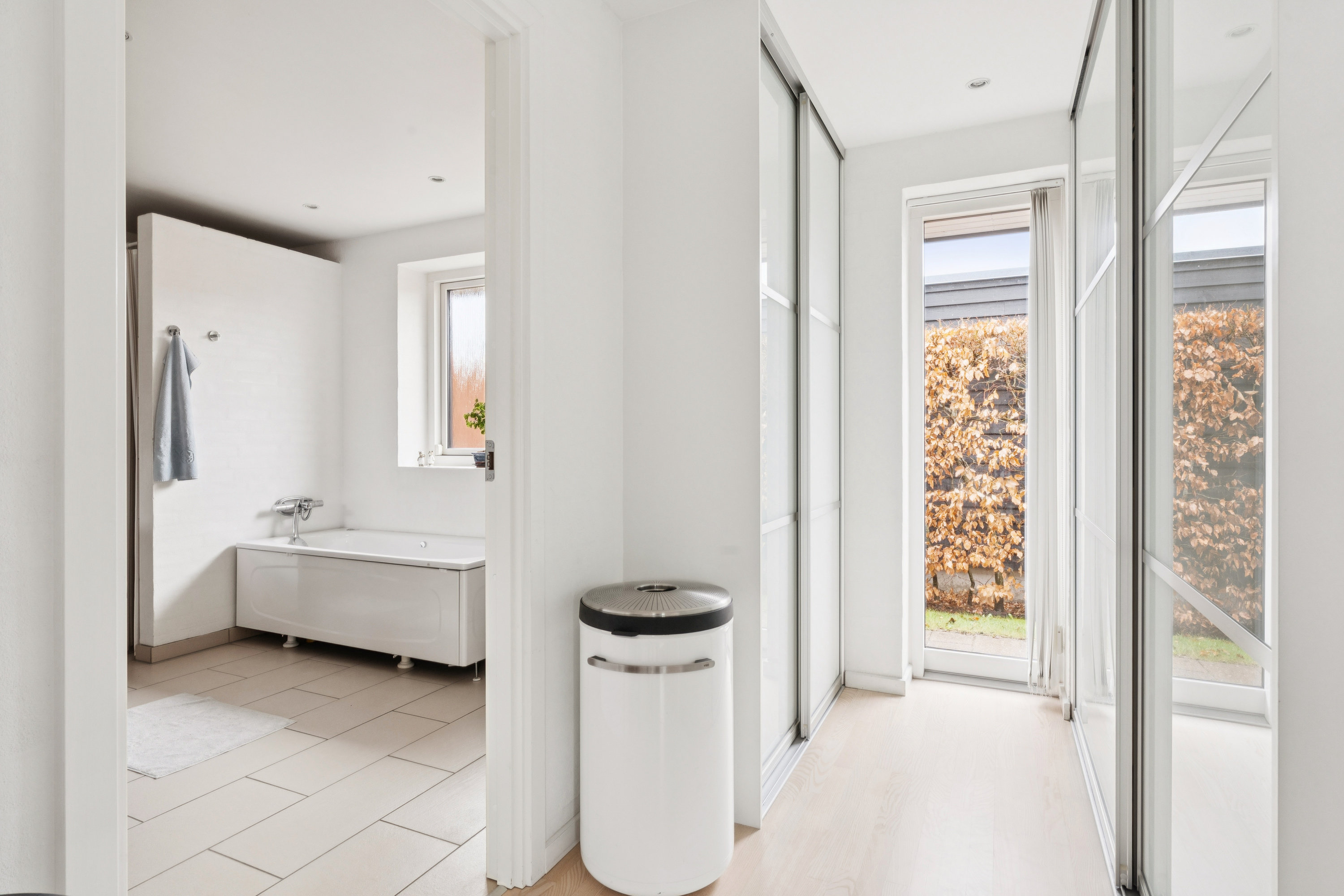 Fremhævet badeværelse billede i fuldskærmstilstand. Billede af Svend Engelunds Vej 22, 9000 Aalborg