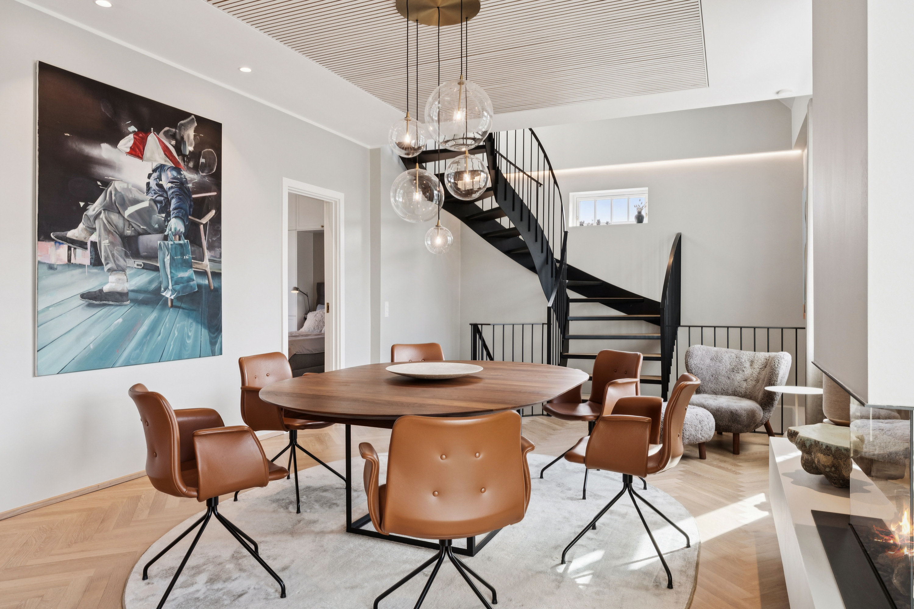 Fremhævet stue billede i fuldskærmstilstand. Billede af Anne Maries Vej 14, 1., 9000 Aalborg