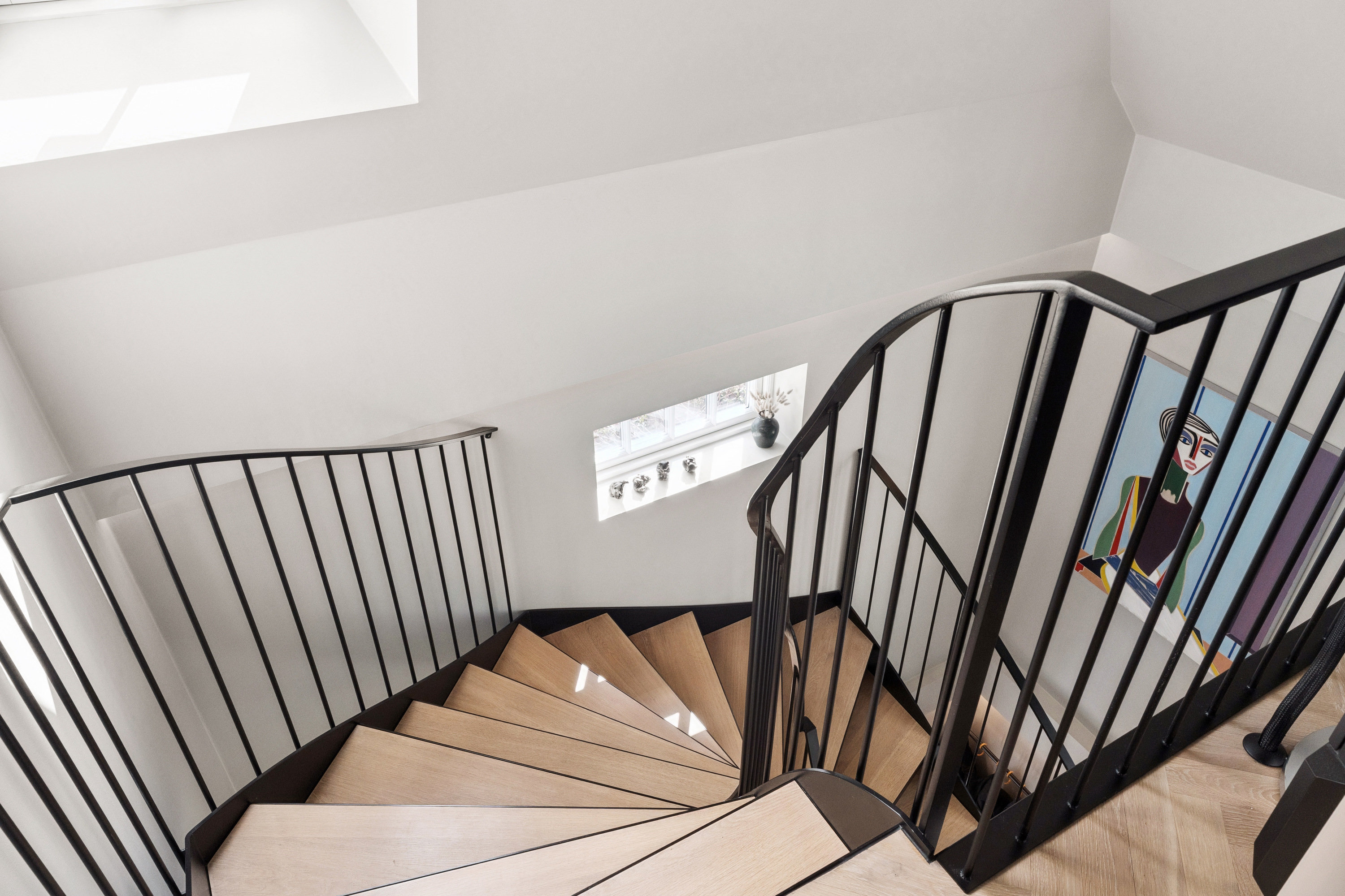 Fremhævet trappe billede i fuldskærmstilstand. Billede af Anne Maries Vej 14, 1., 9000 Aalborg