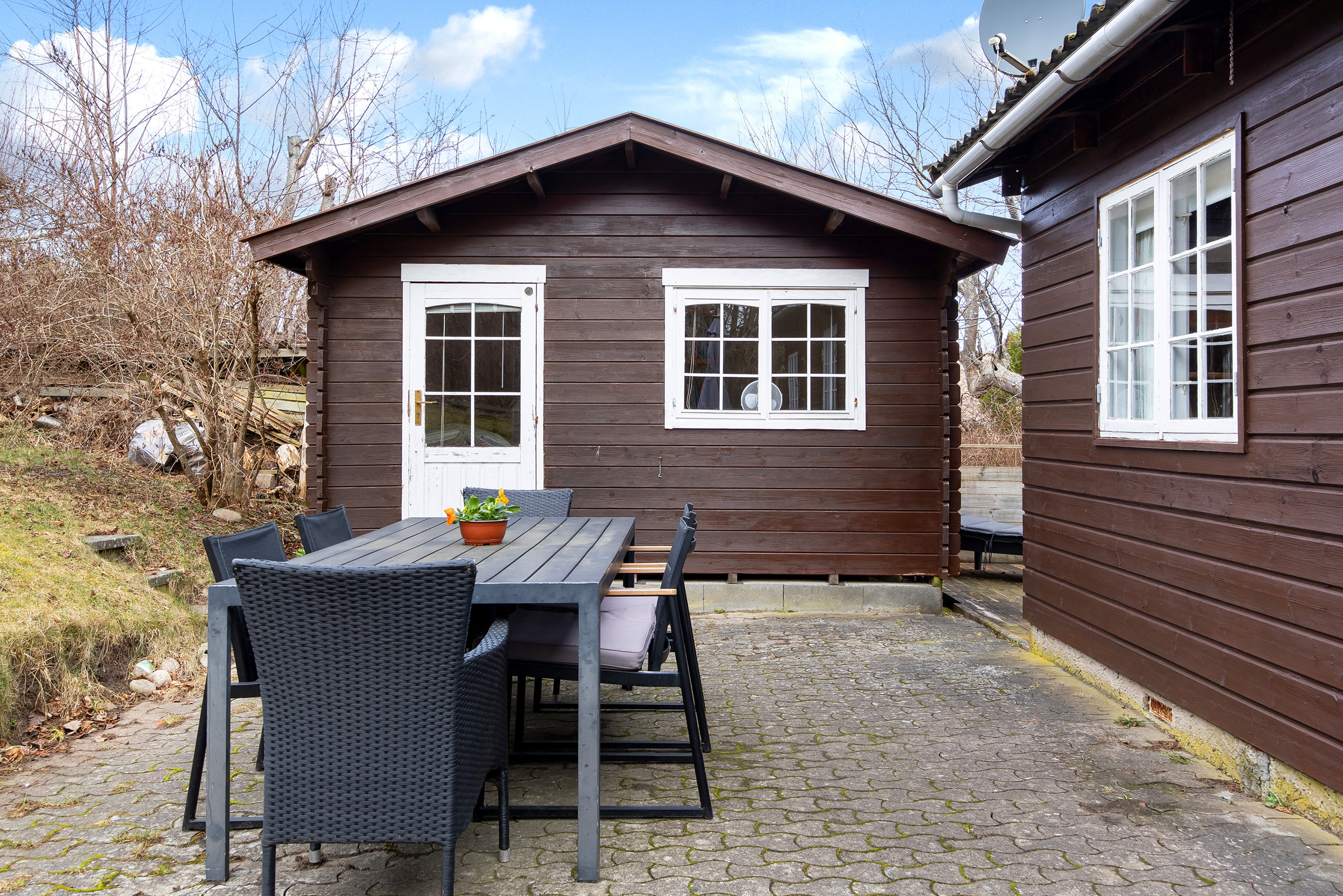 Fremhævet terrasse billede i fuldskærmstilstand. Billede af Parcelgårdsvej 4, 3210 Vejby