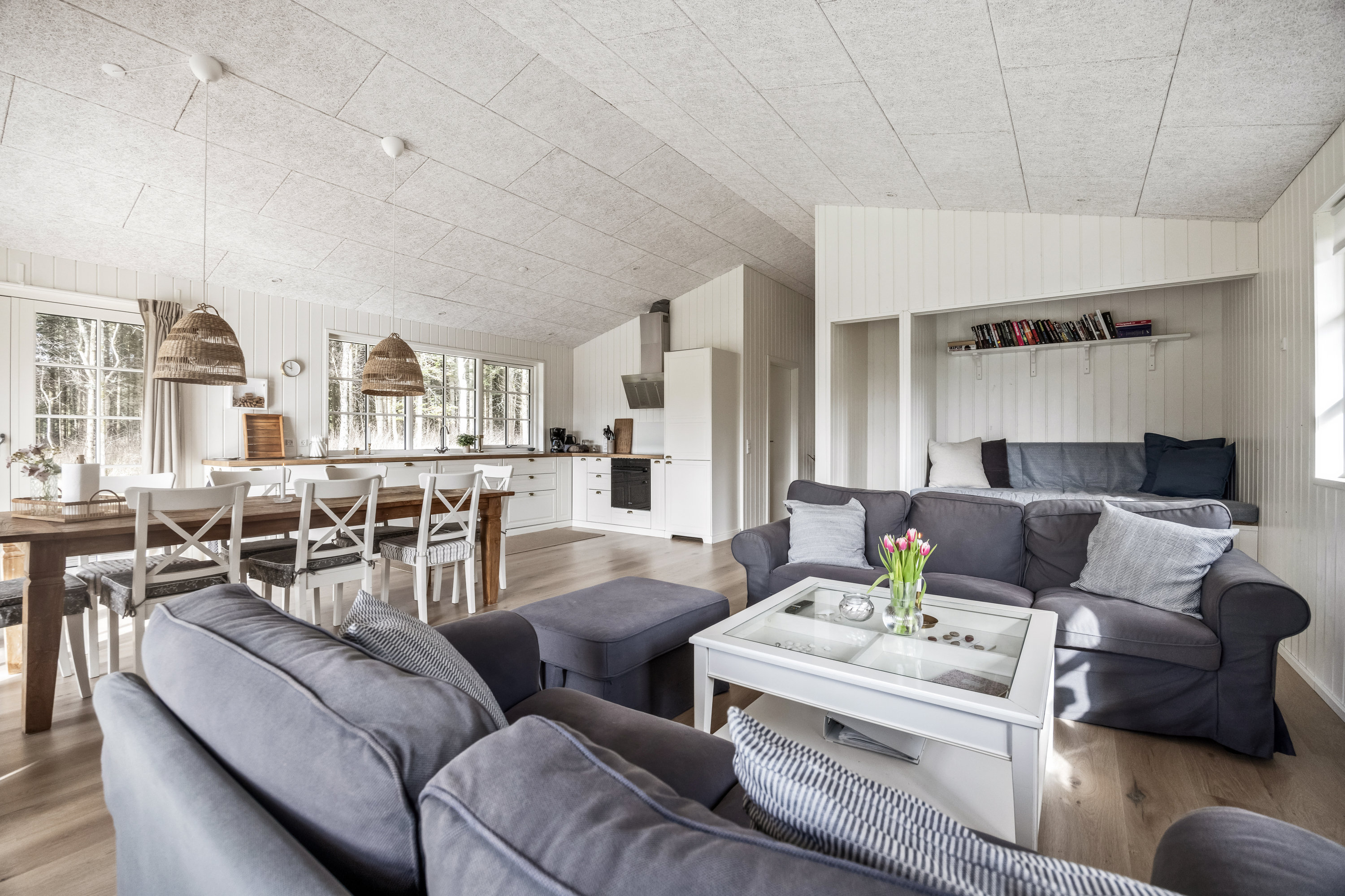 Fremhævet stue billede i fuldskærmstilstand. Billede af Orionvej 8, 9370 Hals