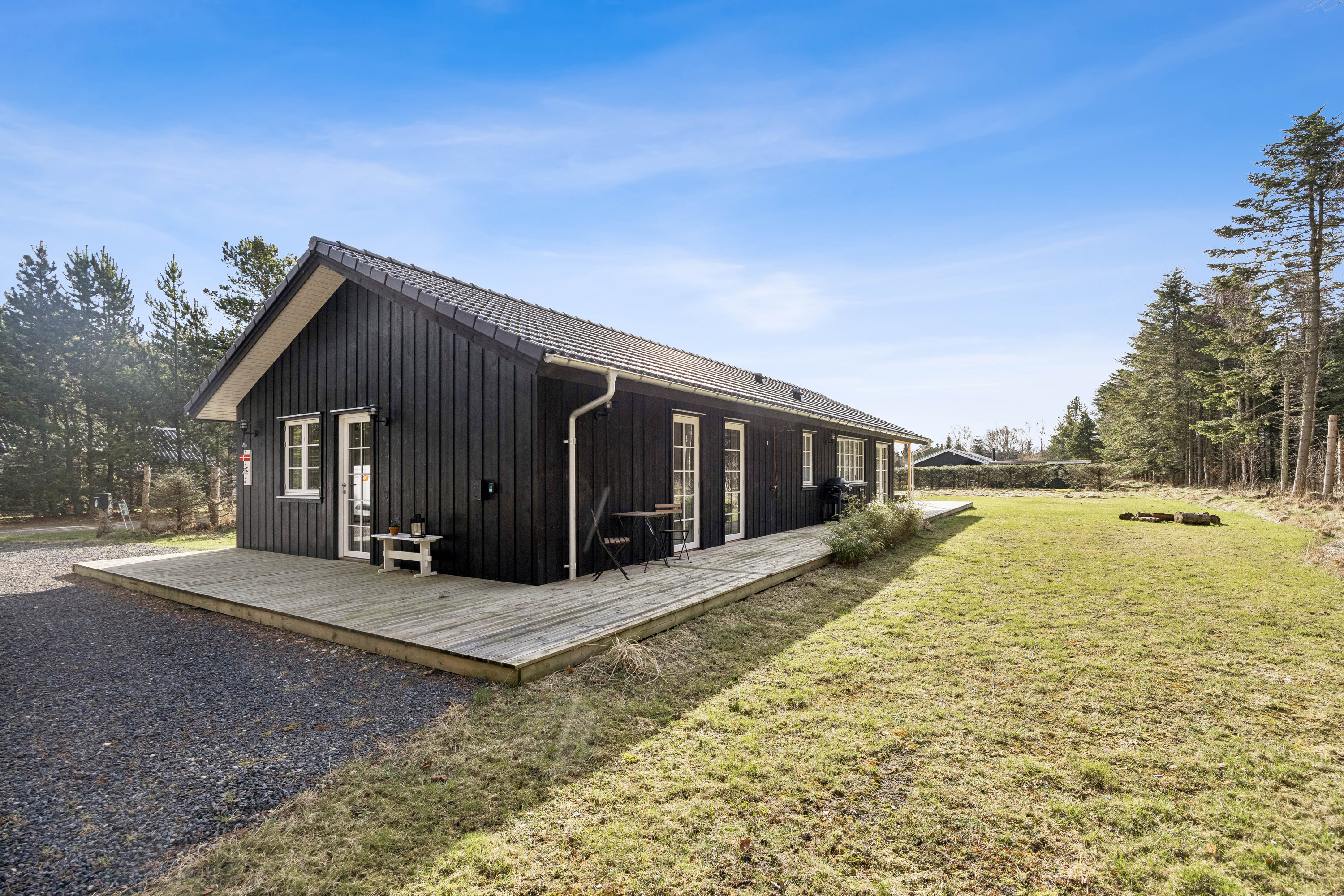 Fremhævet andet billede i fuldskærmstilstand. Billede af Orionvej 8, 9370 Hals